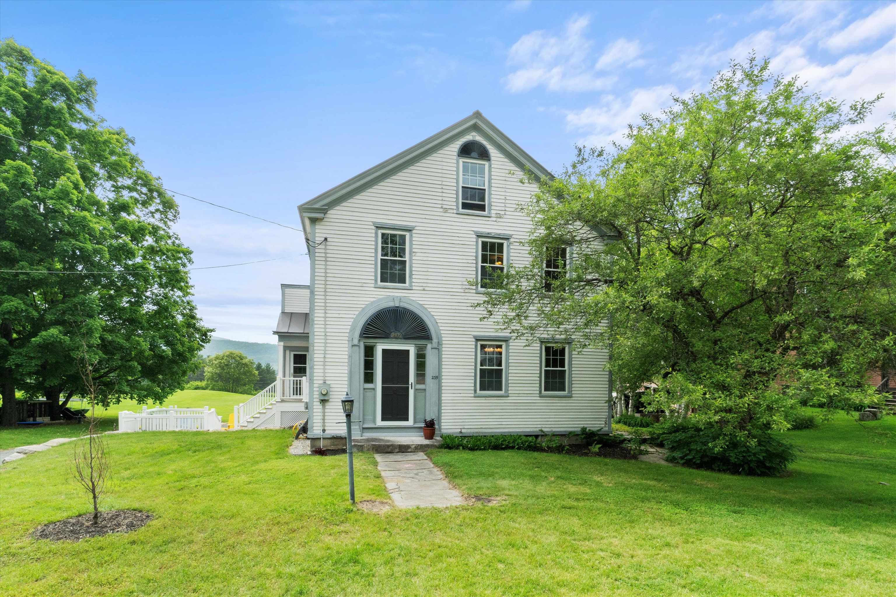 235 Dartmouth College Highway