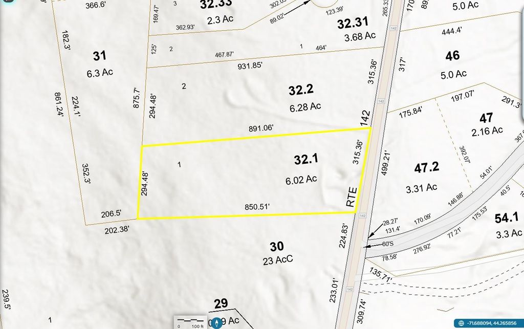 Photo of 1 Agassiz Street, Bethlehem, NH 03574 (MLS # 5076582)