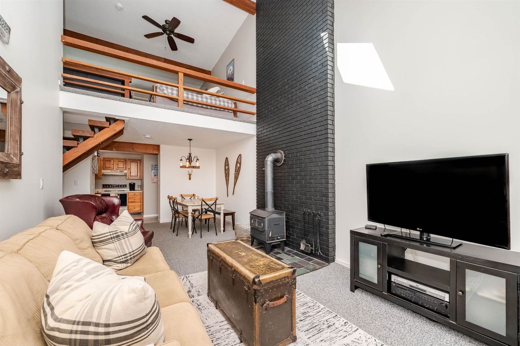 Photo of 11 Seasons At Attitash Road #H, Bartlett, NH 03812 (MLS # 5082998)