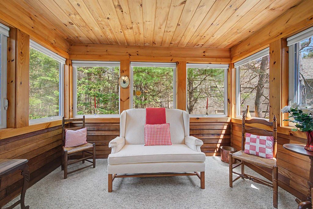 Photo of 32 Cricenti Lane, New London, NH 03257 (MLS # 5086069)