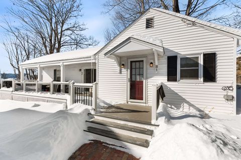 33 Endicott Street 7 Wolfeboro NH 03894