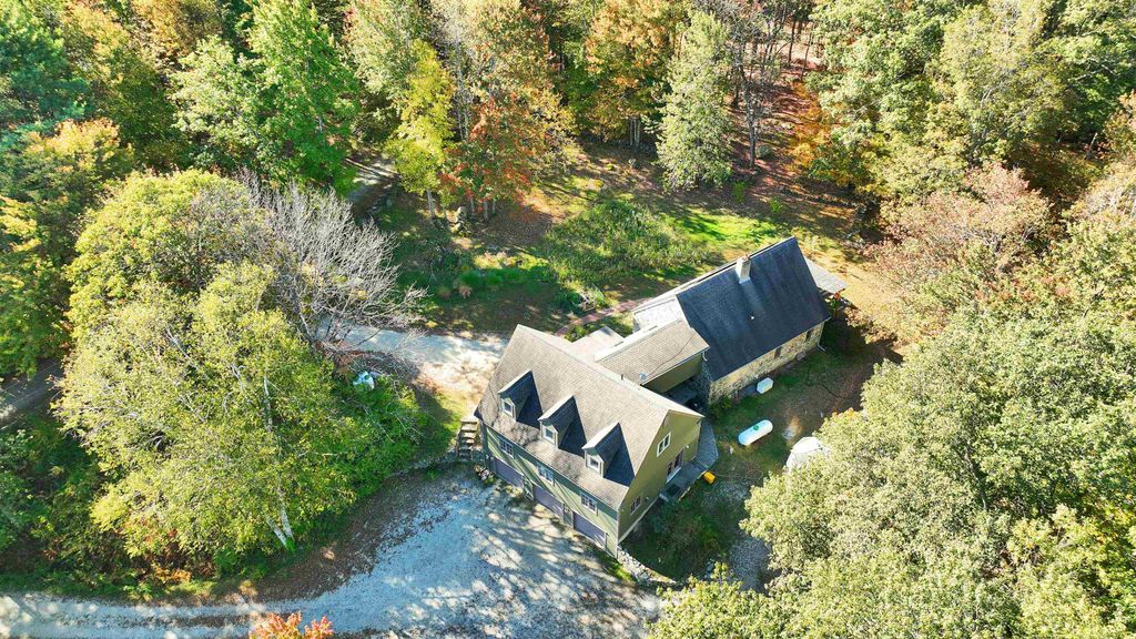 Photo of 6 Mottau Drive, Lyndeborough, NH 03082 (MLS # 5070625)