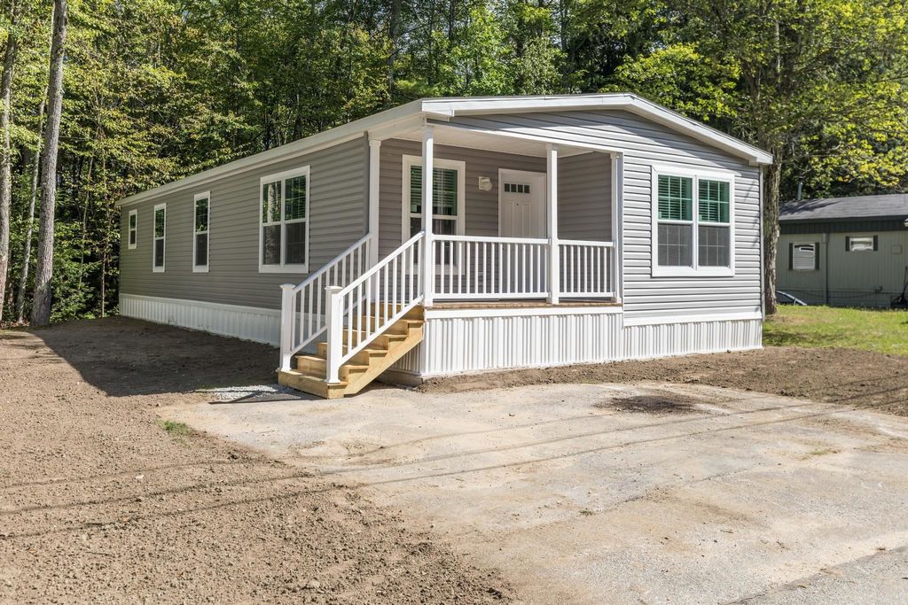 Photo of 56 Moose Lane, Rochester, NH 03867 (MLS # 5062665)