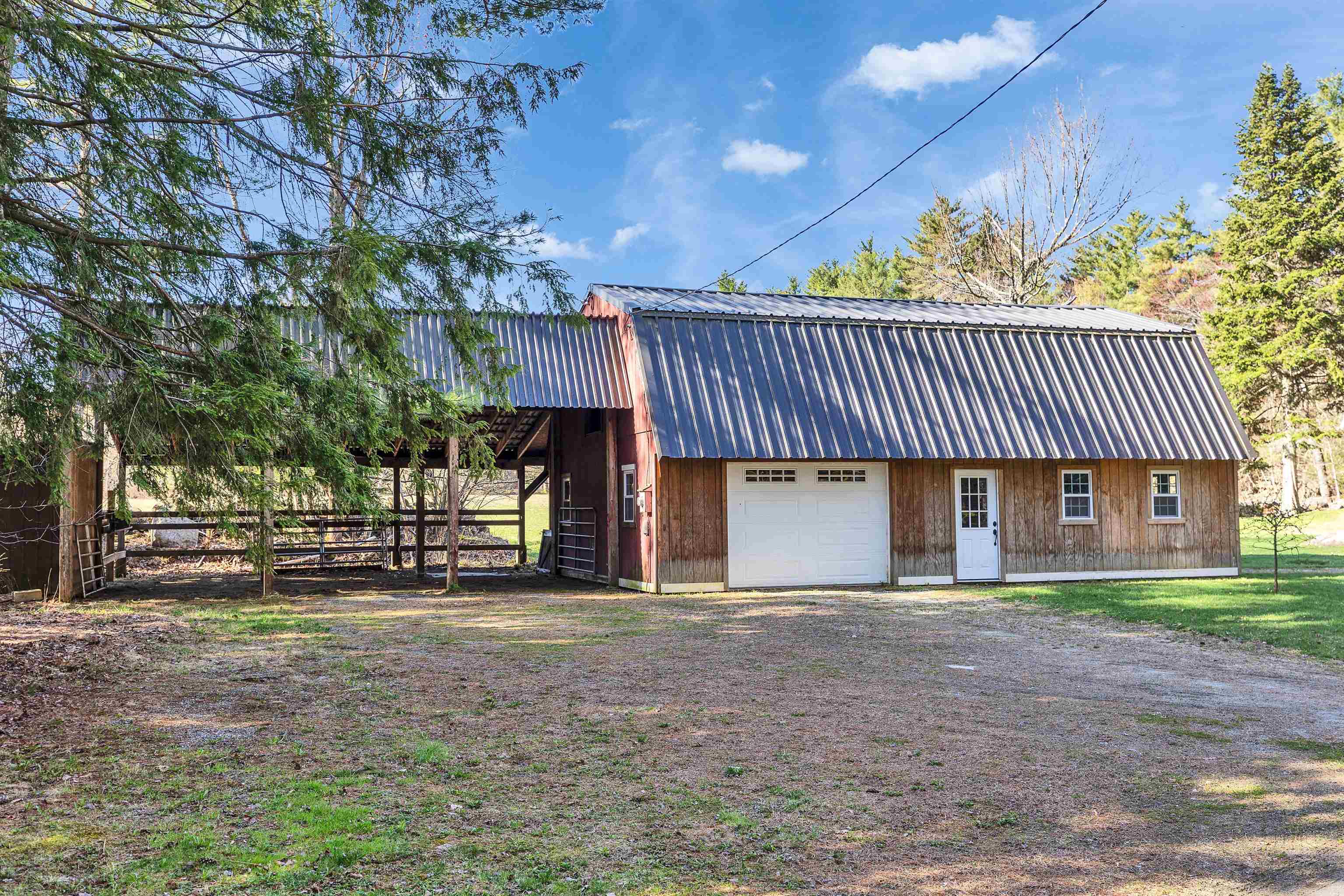 128 Burke Road