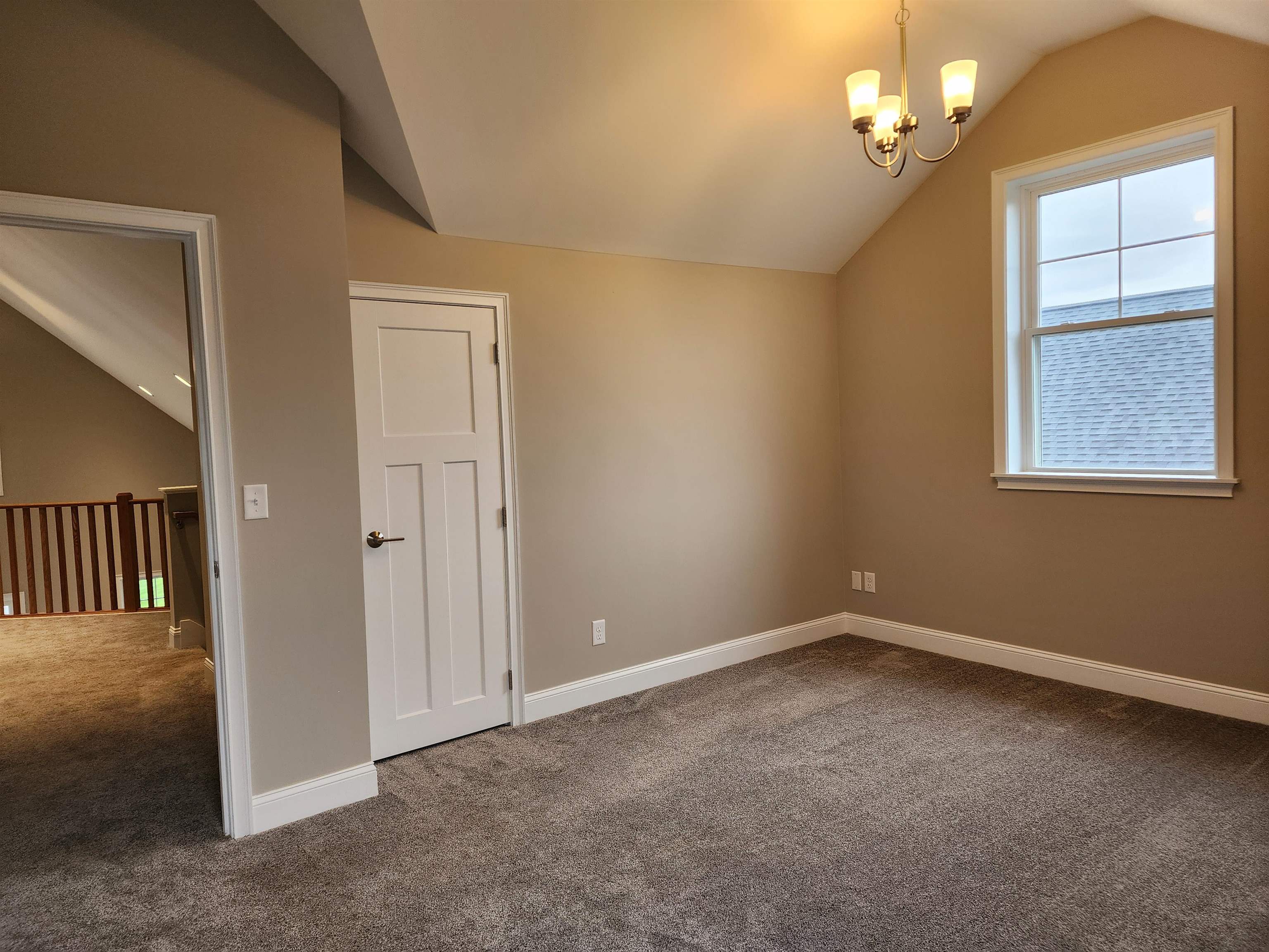 Chichester, New Hampshire 03234, United States, 2 Bedrooms Bedrooms, ,3 BathroomsBathrooms,Residential,Pending,150389