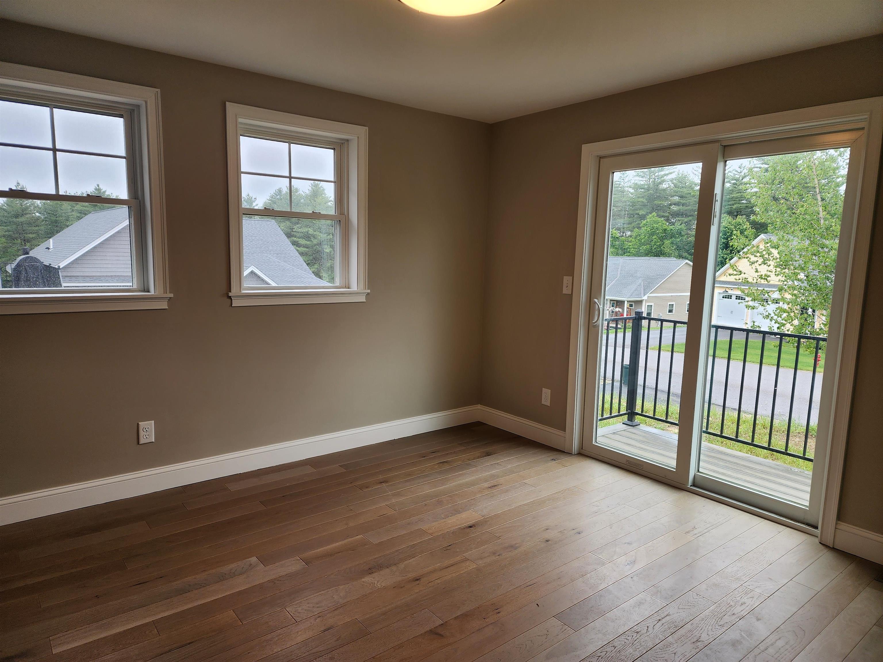 Chichester, New Hampshire 03234, United States, 2 Bedrooms Bedrooms, ,3 BathroomsBathrooms,Residential,Pending,150389