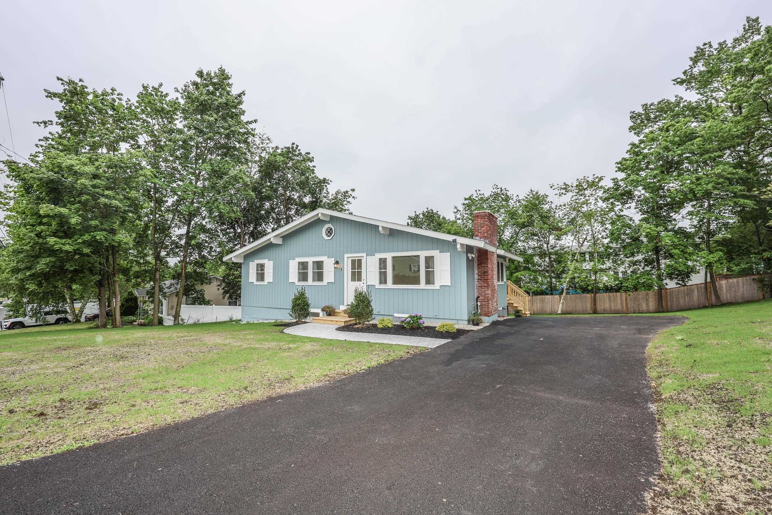 1 Knowlton Road