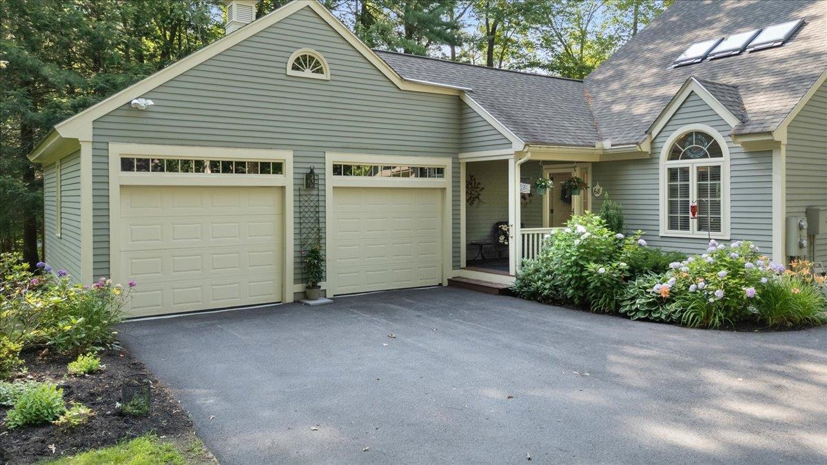68 Peninsula Drive