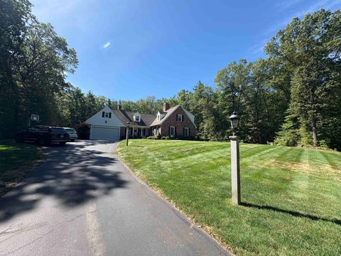 42 Alsun Drive Hollis NH 03049