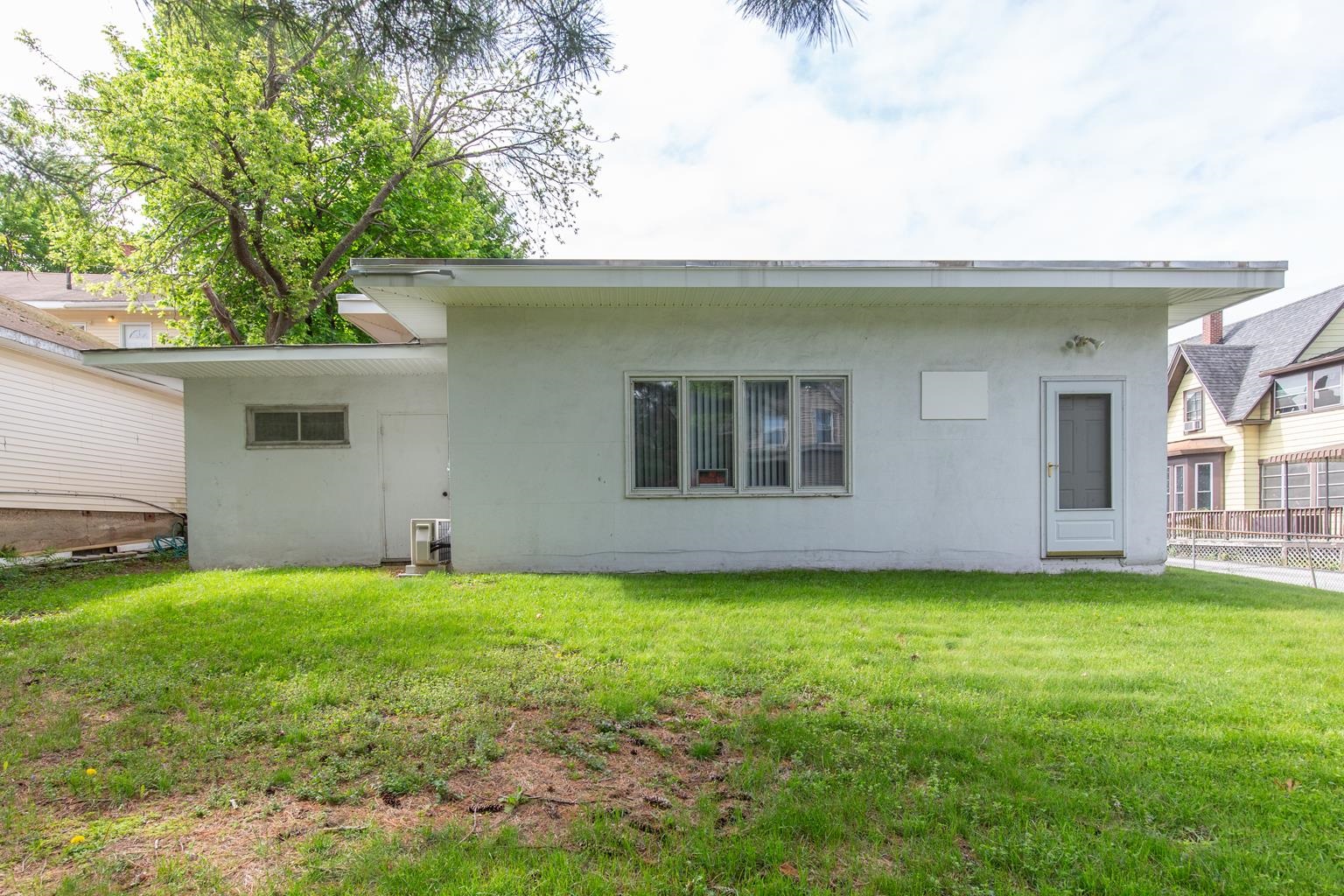 Manchester, New Hampshire 03104, United States, ,Commercial,Active,131783