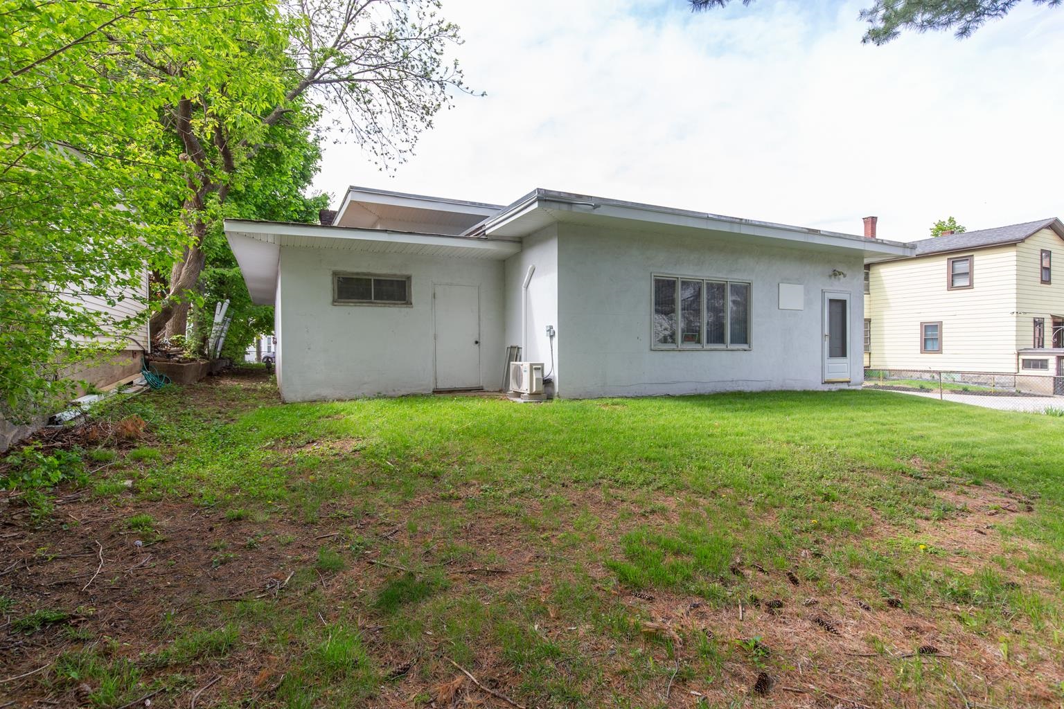 Manchester, New Hampshire 03104, United States, ,Commercial,Active,131783