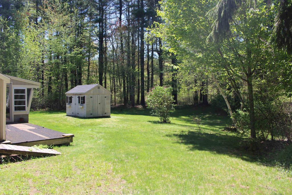 Photo of 20 Exeter Road, Hampton Falls, NH 03844 (MLS # 5089626)