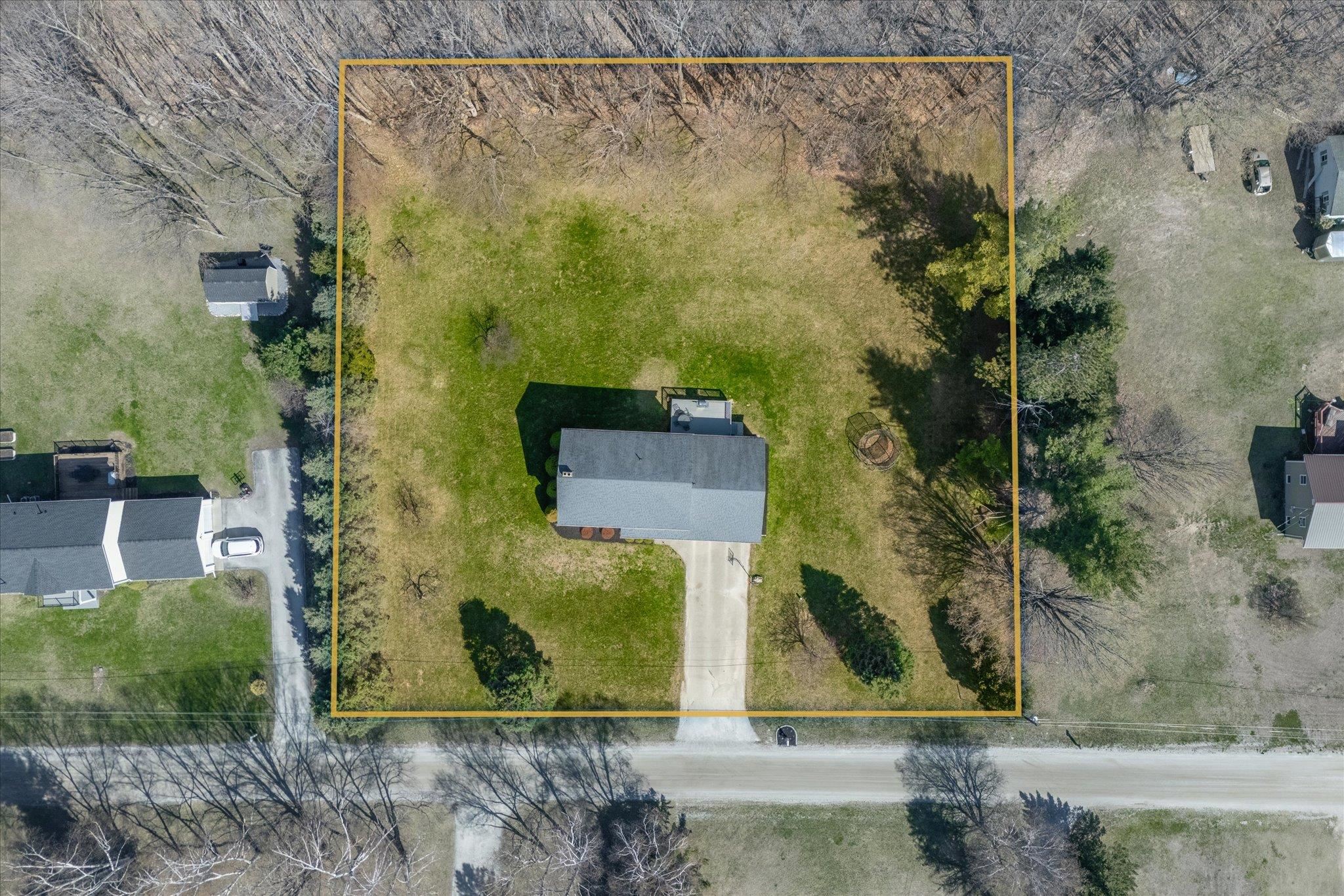 Clarendon, Vermont 05759, United States, 4 Bedrooms Bedrooms, ,2 BathroomsBathrooms,Residential,Active,118393