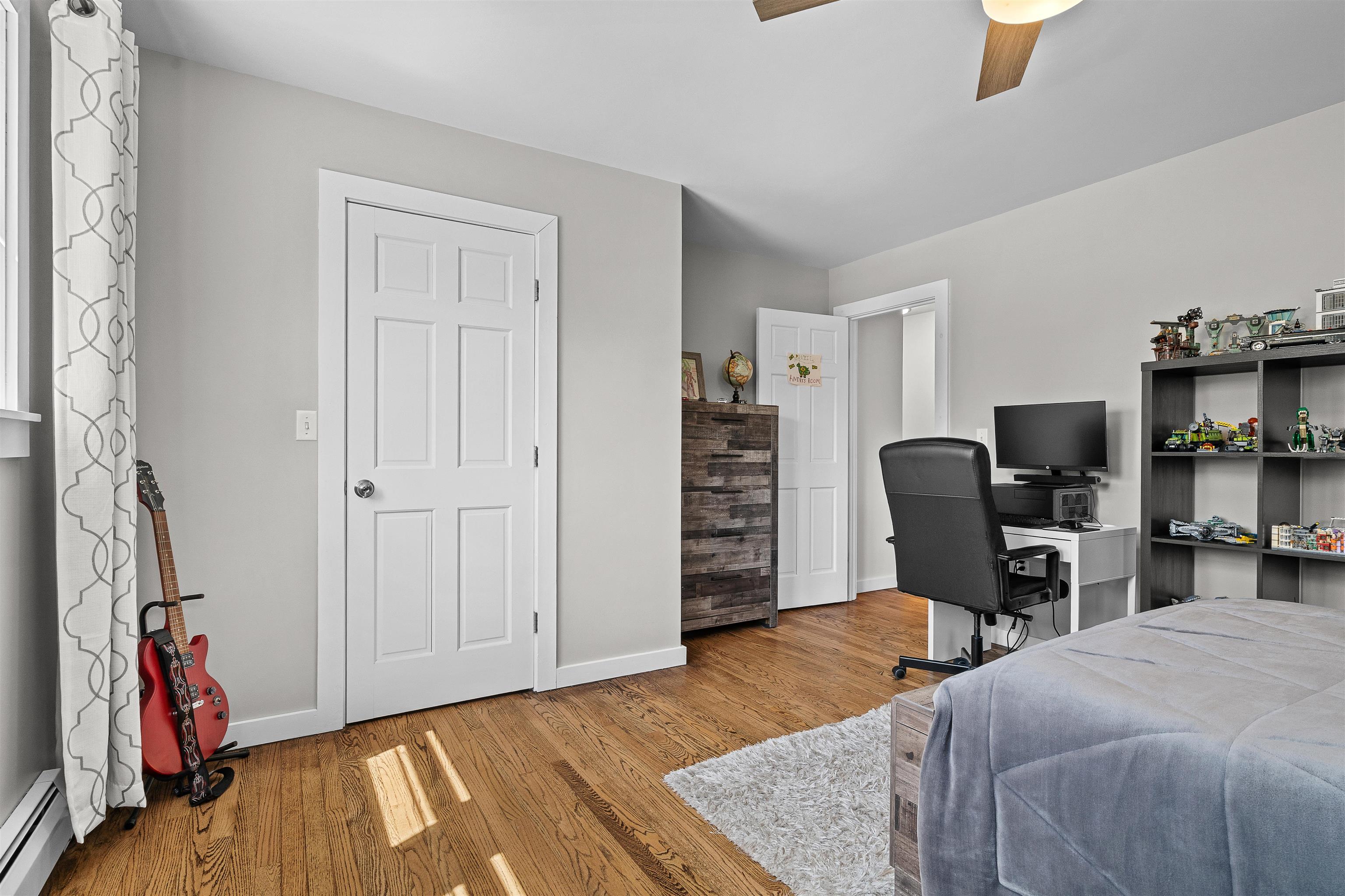 Clarendon, Vermont 05759, United States, 4 Bedrooms Bedrooms, ,2 BathroomsBathrooms,Residential,Active,118393