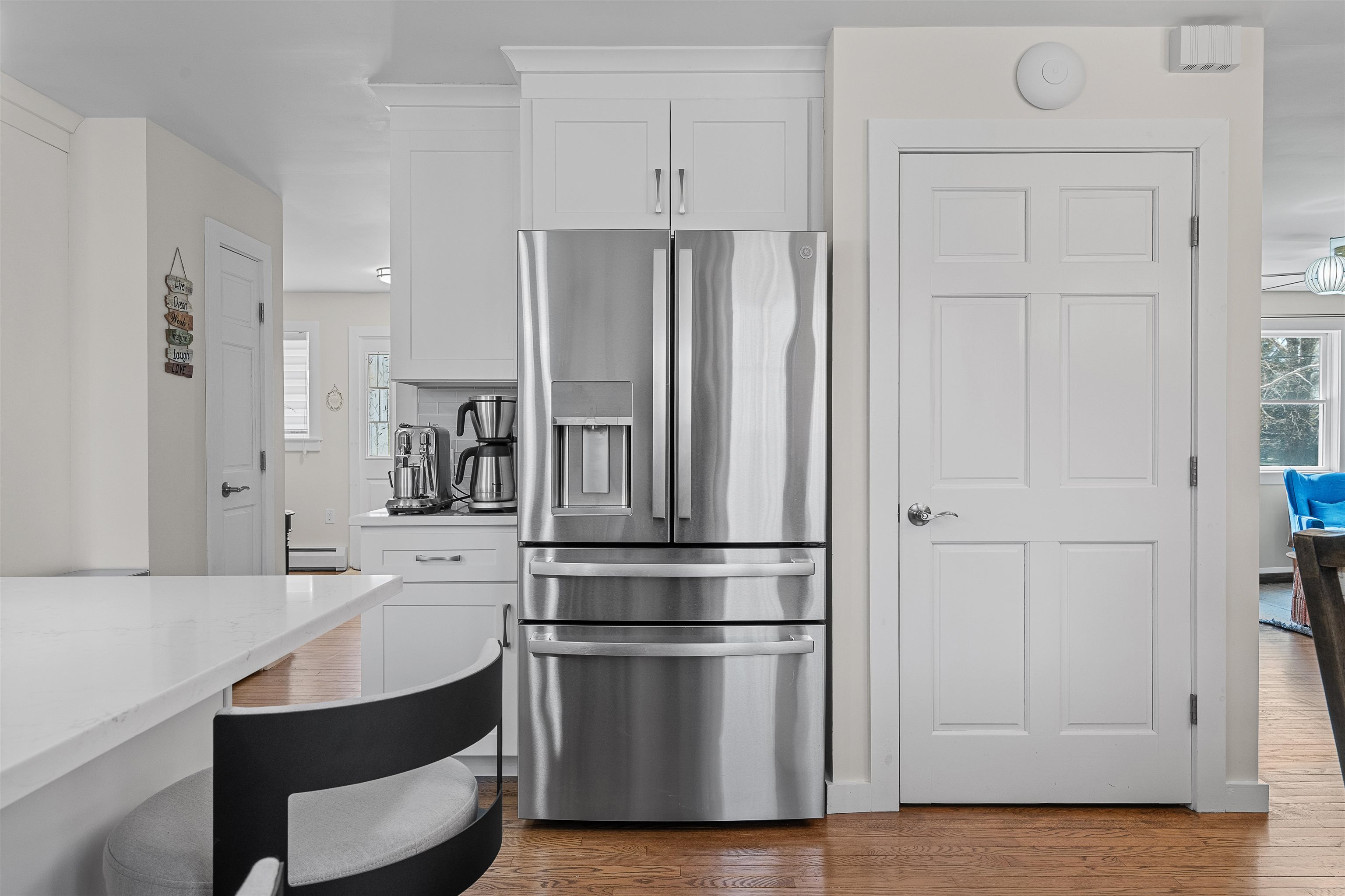 Clarendon, Vermont 05759, United States, 4 Bedrooms Bedrooms, ,2 BathroomsBathrooms,Residential,Active,118393