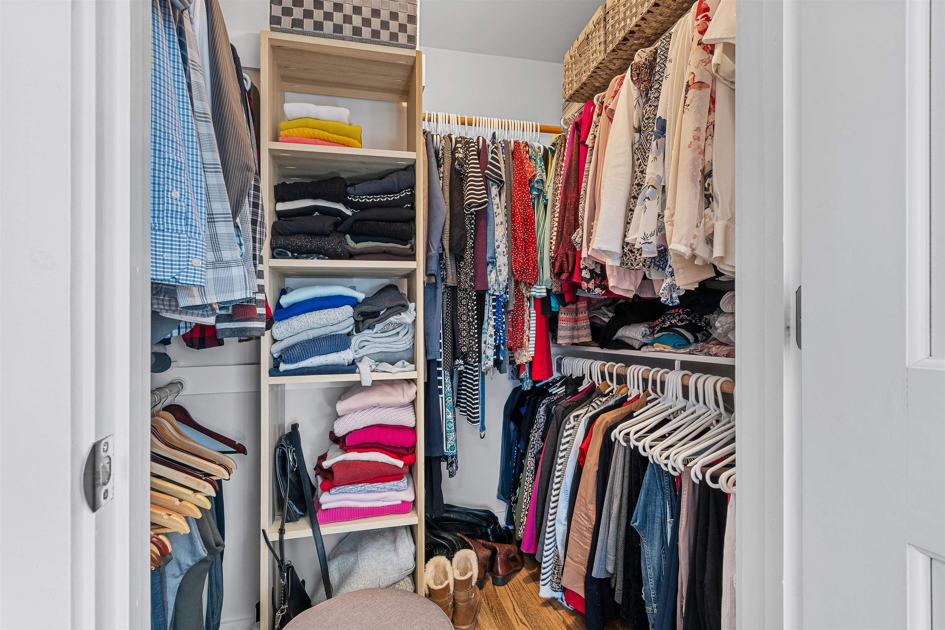 Clarendon, Vermont 05759, United States, 4 Bedrooms Bedrooms, ,2 BathroomsBathrooms,Residential,Active,118393