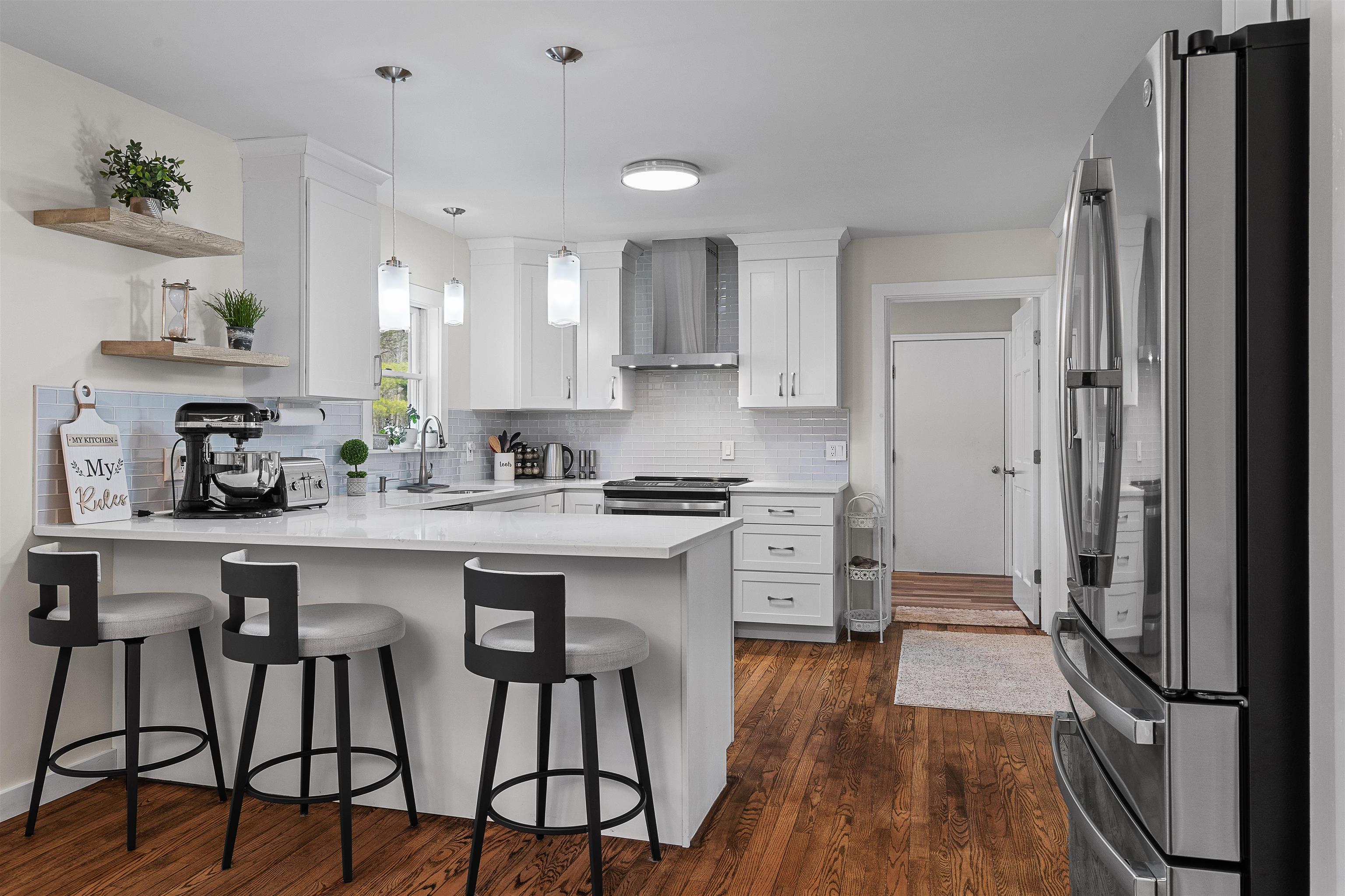 Clarendon, Vermont 05759, United States, 4 Bedrooms Bedrooms, ,2 BathroomsBathrooms,Residential,Active,118393