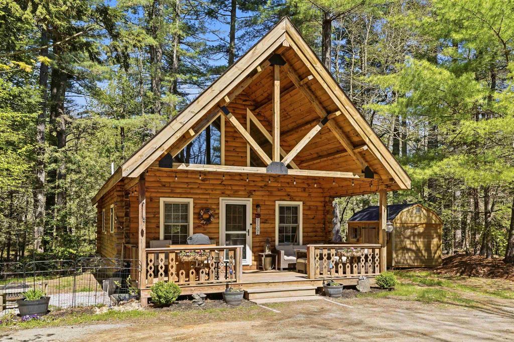 Photo of 15 Sargent Drive #93, Raymond, NH 03077 (MLS # 5088351)