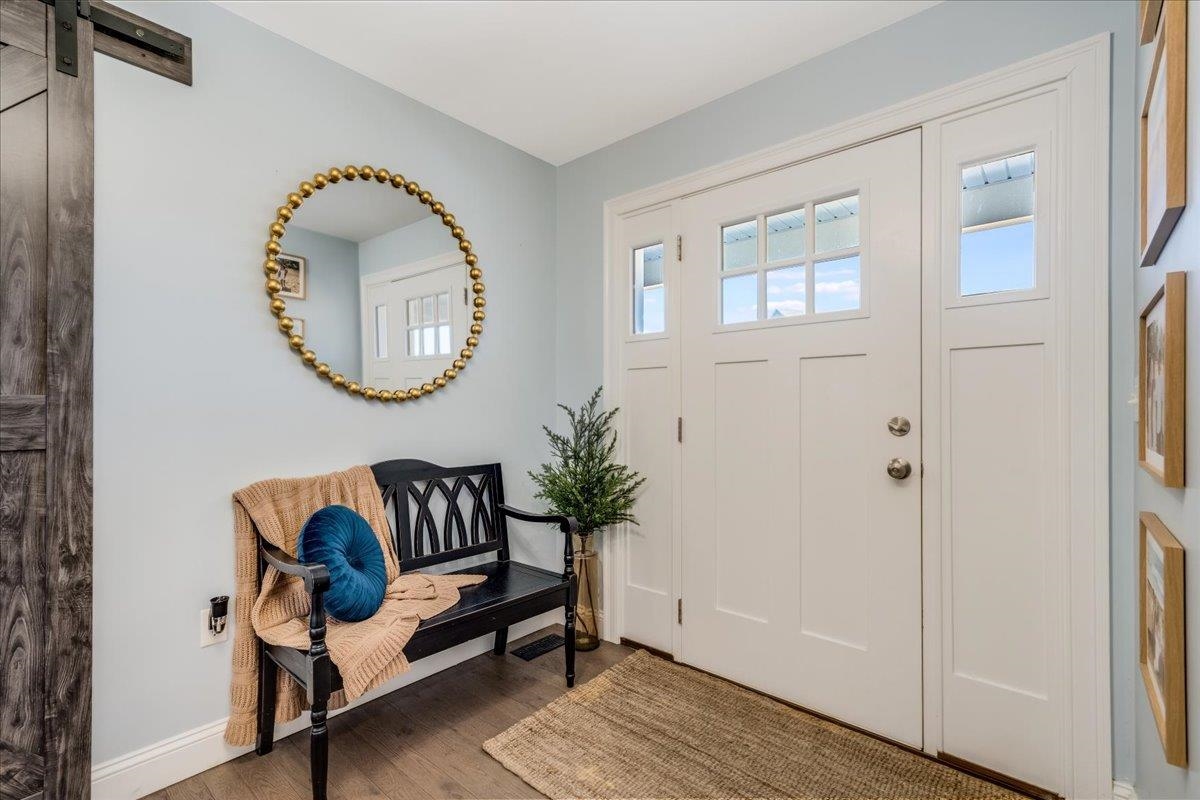 Londonderry, New Hampshire 03053, United States, 4 Bedrooms Bedrooms, ,3 BathroomsBathrooms,Residential,Active,91927