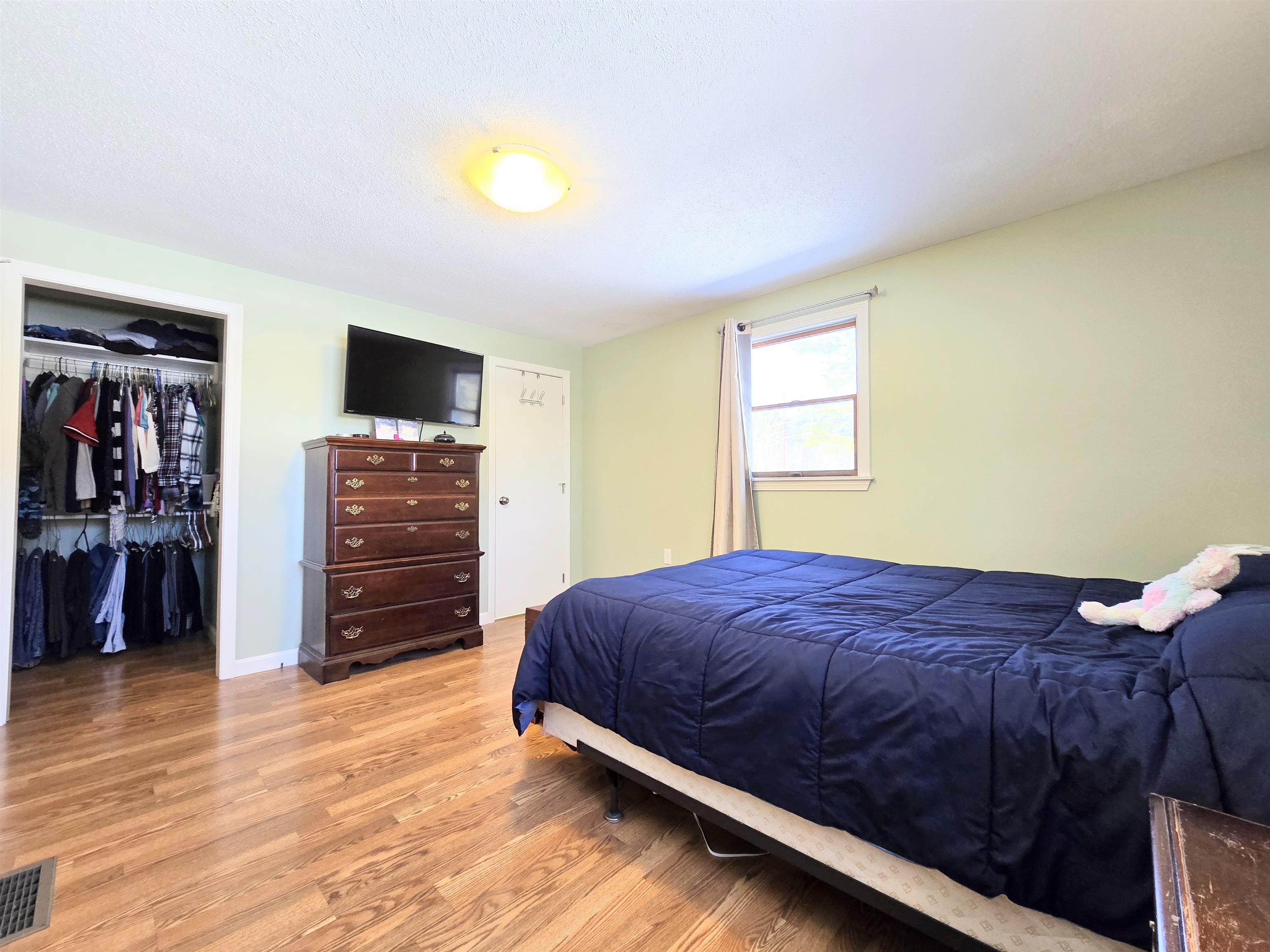 Franklin, New Hampshire 03235, United States, 3 Bedrooms Bedrooms, ,2 BathroomsBathrooms,Residential,Pending,82956