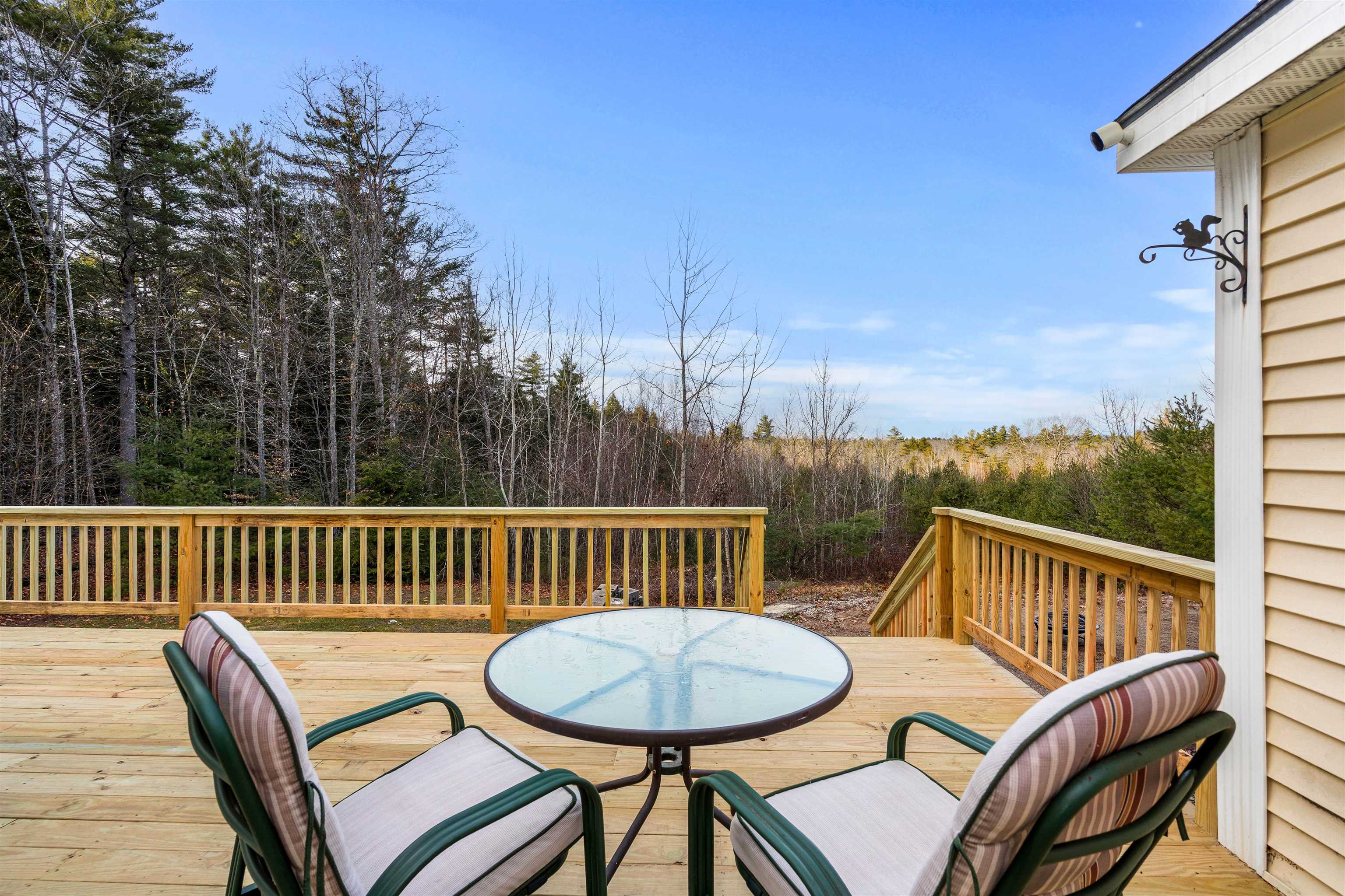 454 LITTLE POND Road