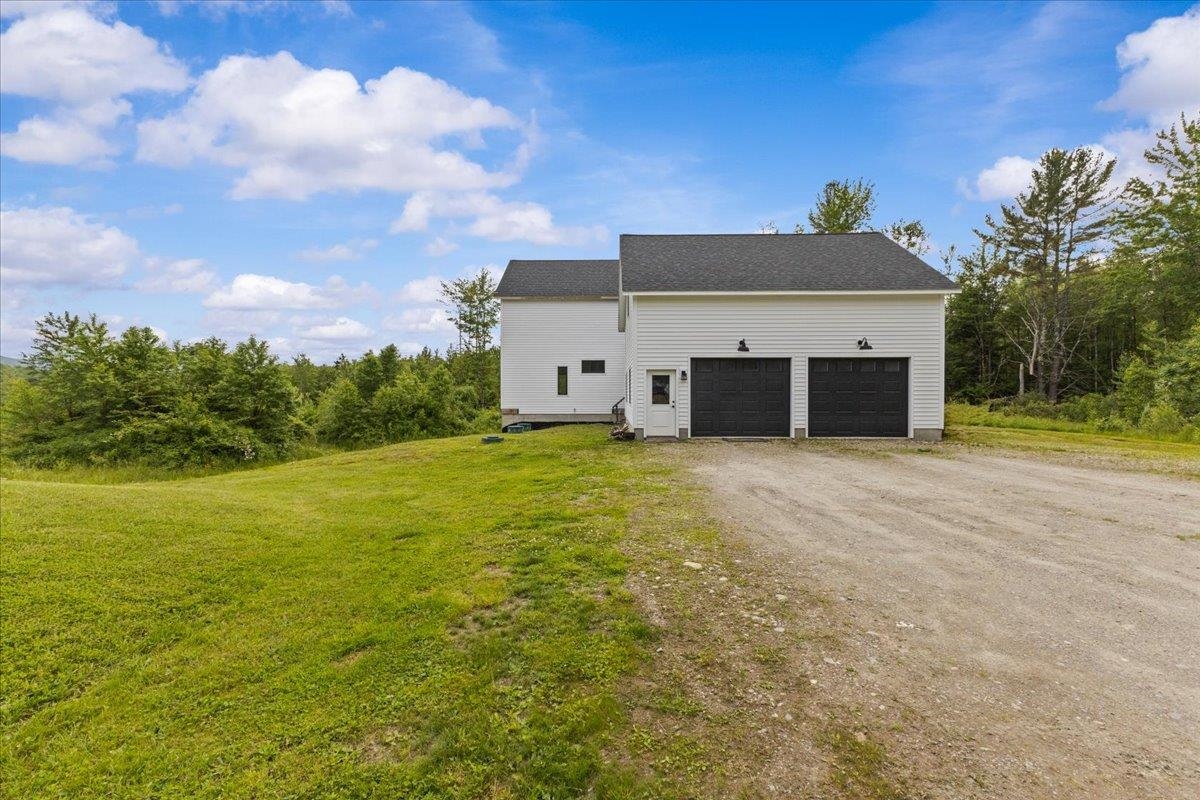 27 Hidden View Road