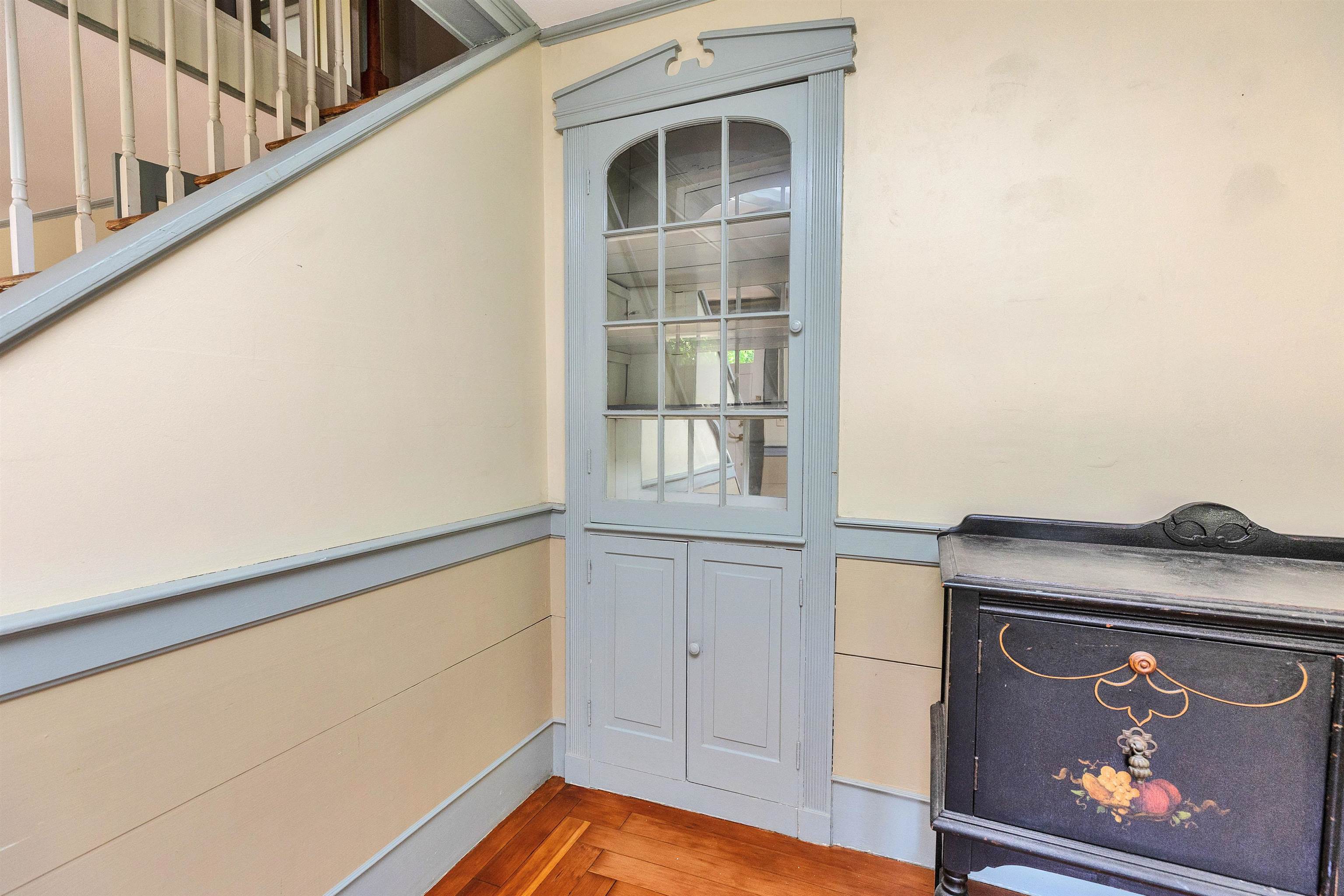 Amherst, New Hampshire 03031, United States, 3 Bedrooms Bedrooms, ,2 BathroomsBathrooms,Residential,Pending,145501