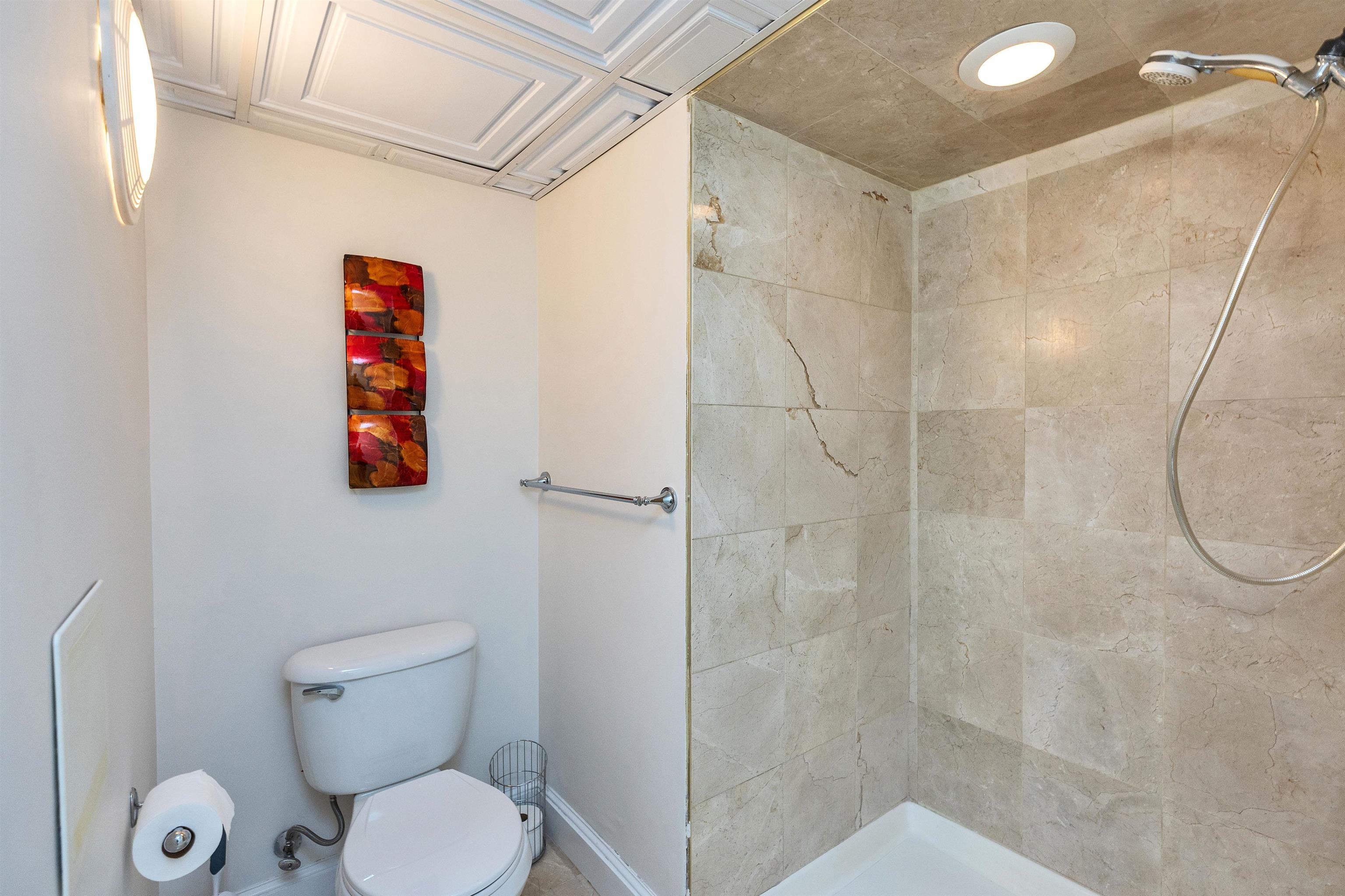 Amherst, New Hampshire 03031, United States, 3 Bedrooms Bedrooms, ,2 BathroomsBathrooms,Residential,Pending,145501