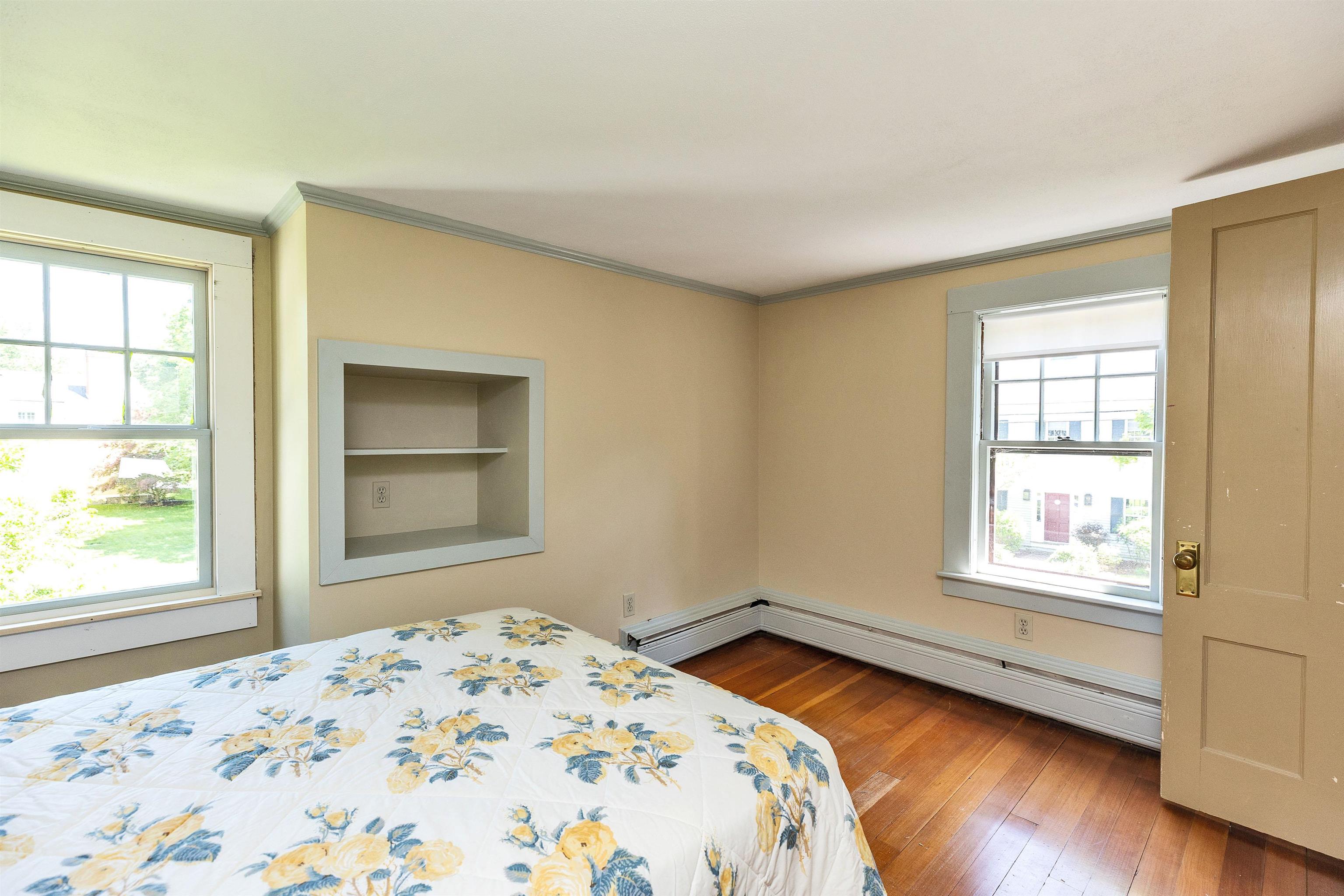 Amherst, New Hampshire 03031, United States, 3 Bedrooms Bedrooms, ,2 BathroomsBathrooms,Residential,Pending,145501