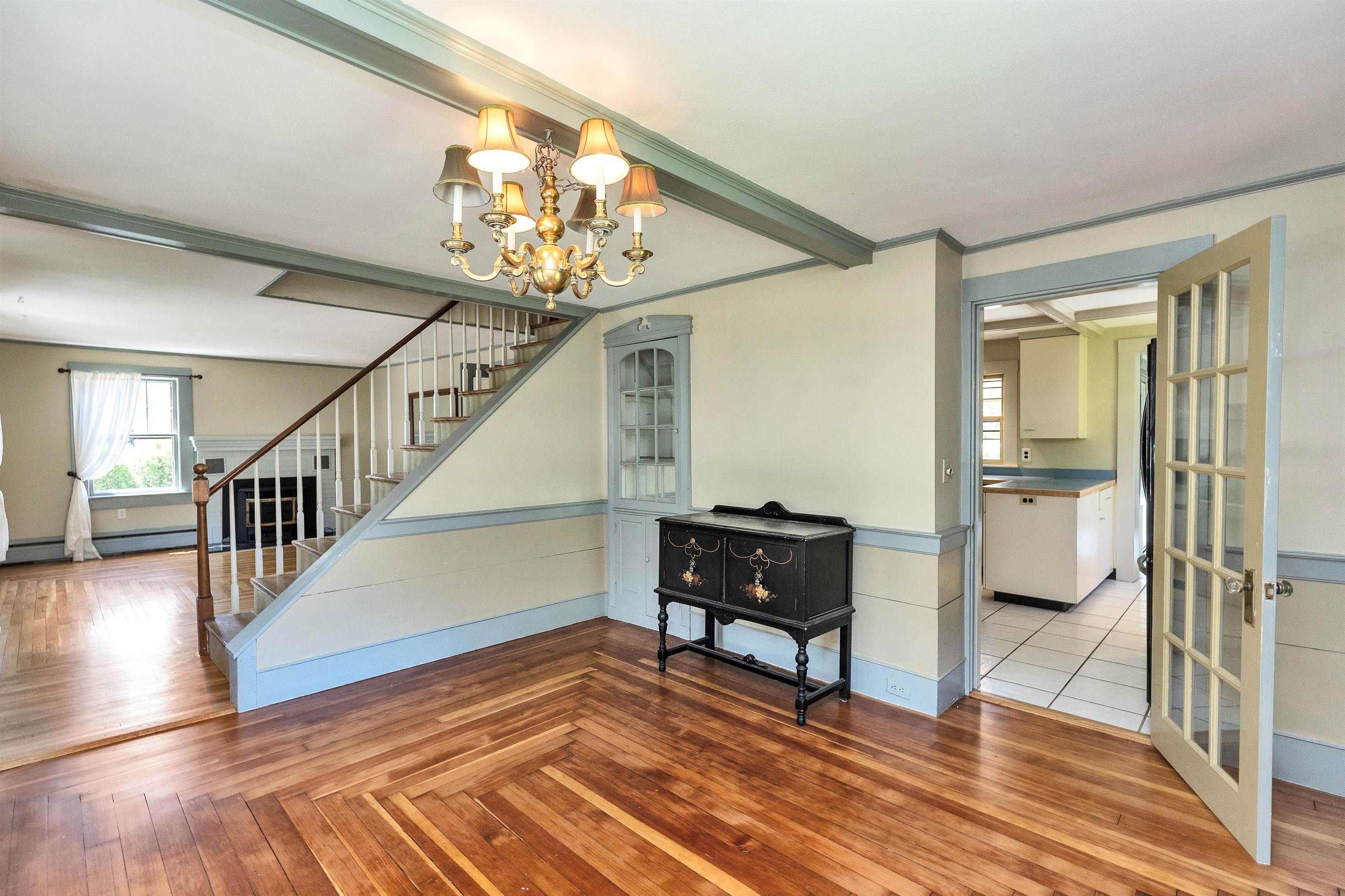 Amherst, New Hampshire 03031, United States, 3 Bedrooms Bedrooms, ,2 BathroomsBathrooms,Residential,Pending,145501