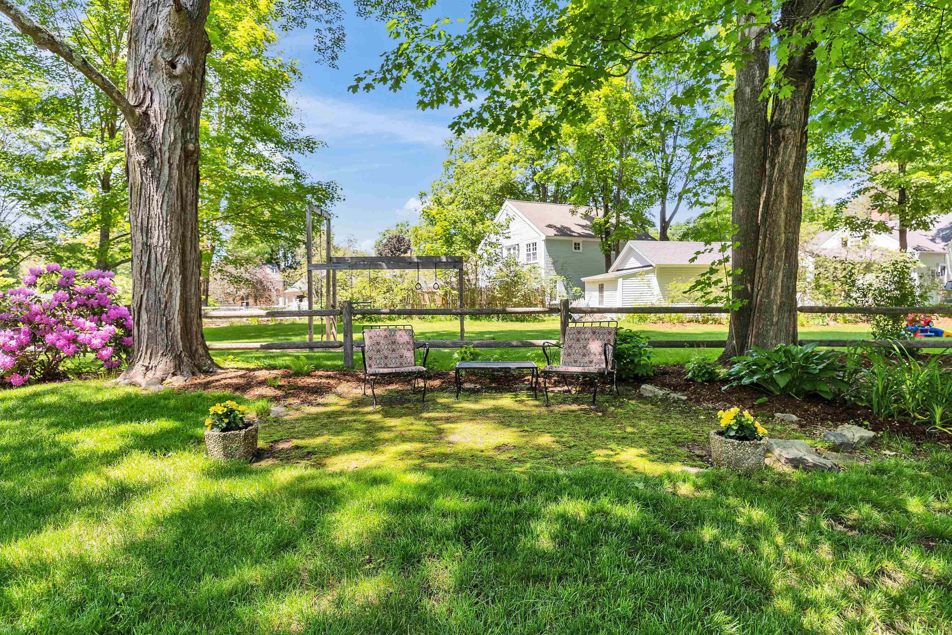 Amherst, New Hampshire 03031, United States, 3 Bedrooms Bedrooms, ,2 BathroomsBathrooms,Residential,Pending,145501