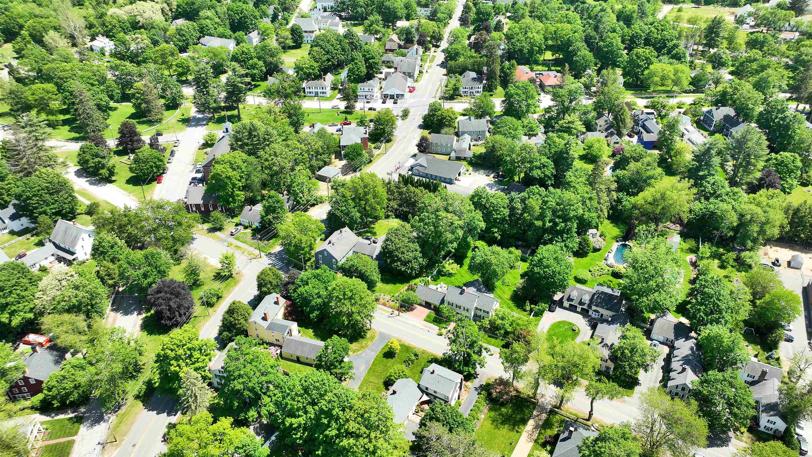 Amherst, New Hampshire 03031, United States, 3 Bedrooms Bedrooms, ,2 BathroomsBathrooms,Residential,Pending,145501