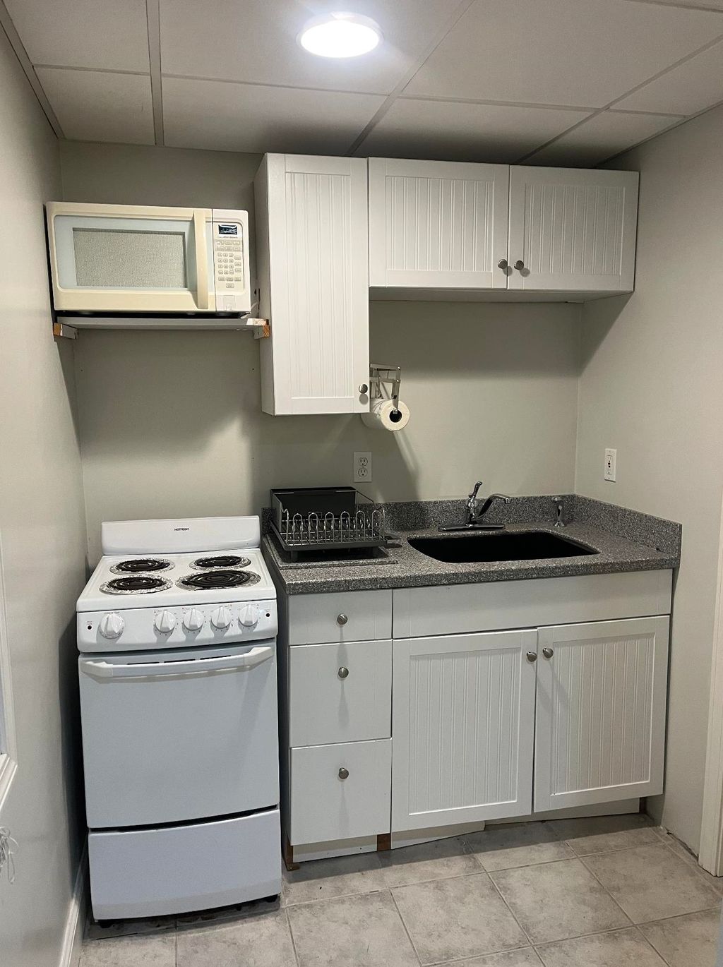 Photo of 497 Winnacunnet Road #Studio, Hampton, NH 03842 (MLS # 5077553)