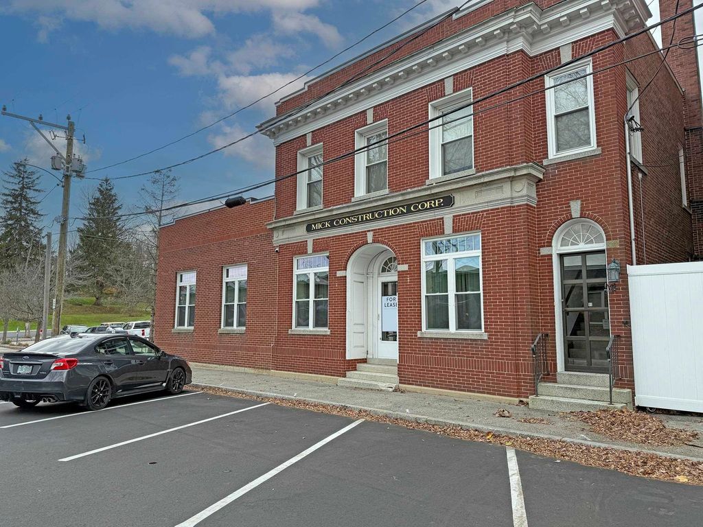 Photo of 82 Front Street #Unit 82, Rollinsford, NH 03869 (MLS # 5070128)