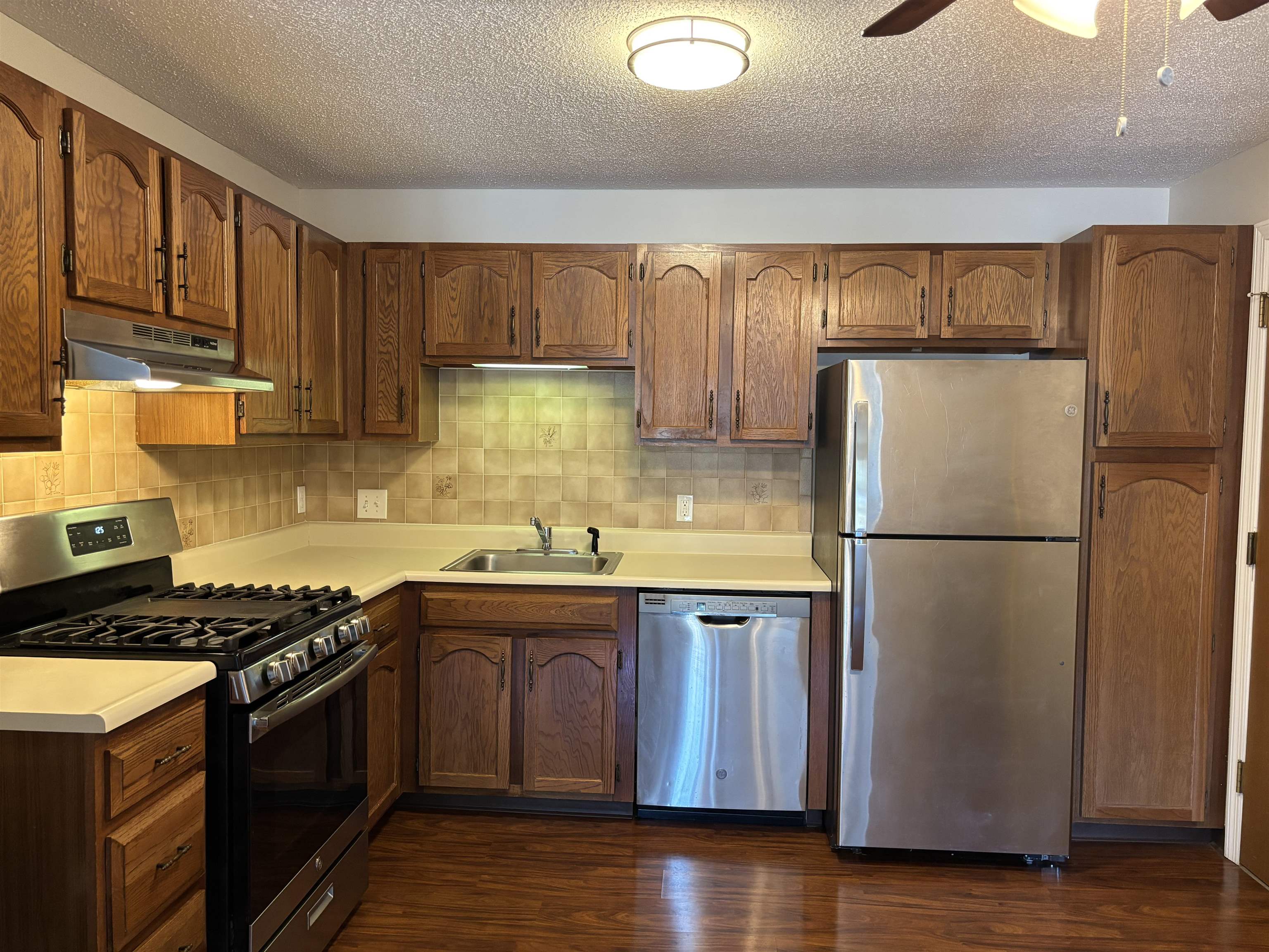 379 Huse Road 26