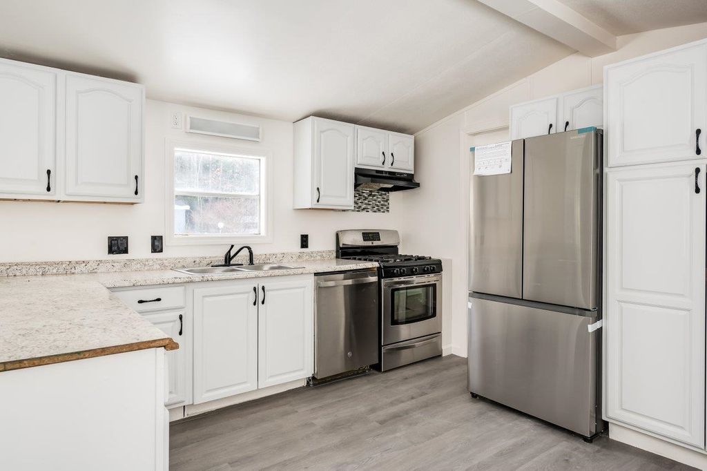 Photo of 46 Limestone Lane, Rochester, NH 03867 (MLS # 5075857)