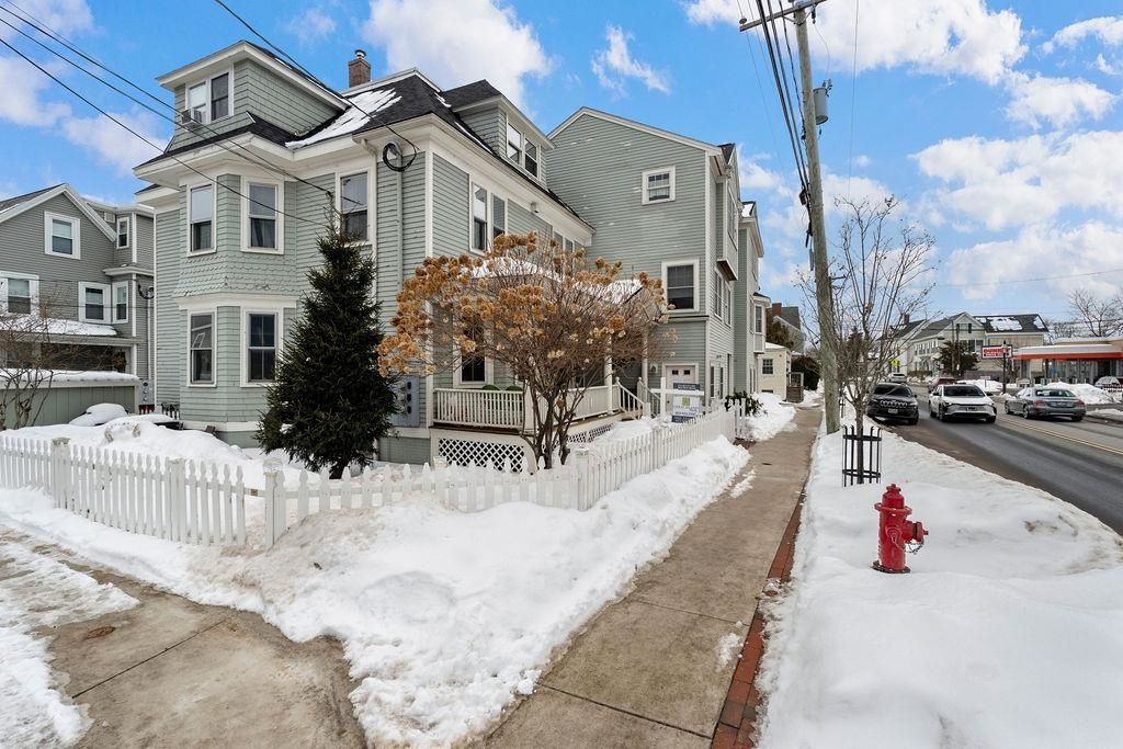 Photo of 490 Islington Street #D, Portsmouth, NH 03801 (MLS # 5077301)