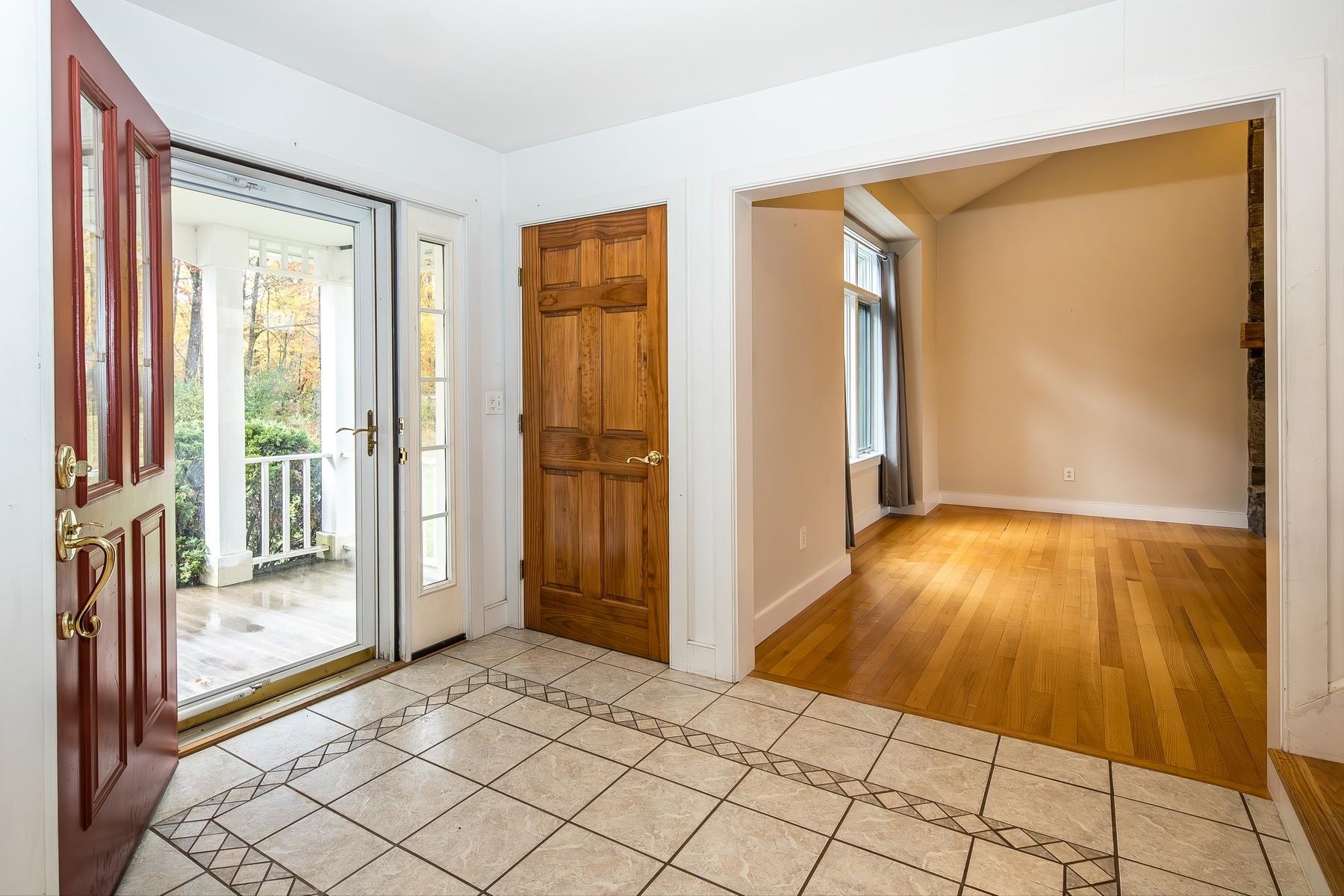 1321 Quarterline Road