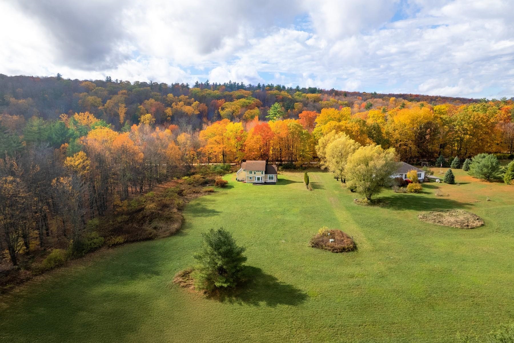 1321 Quarterline Road