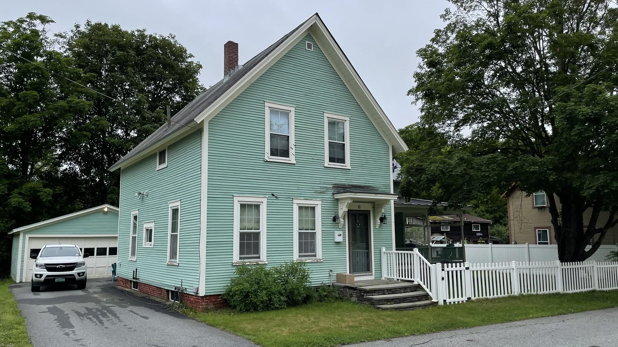 12 Pearl Street