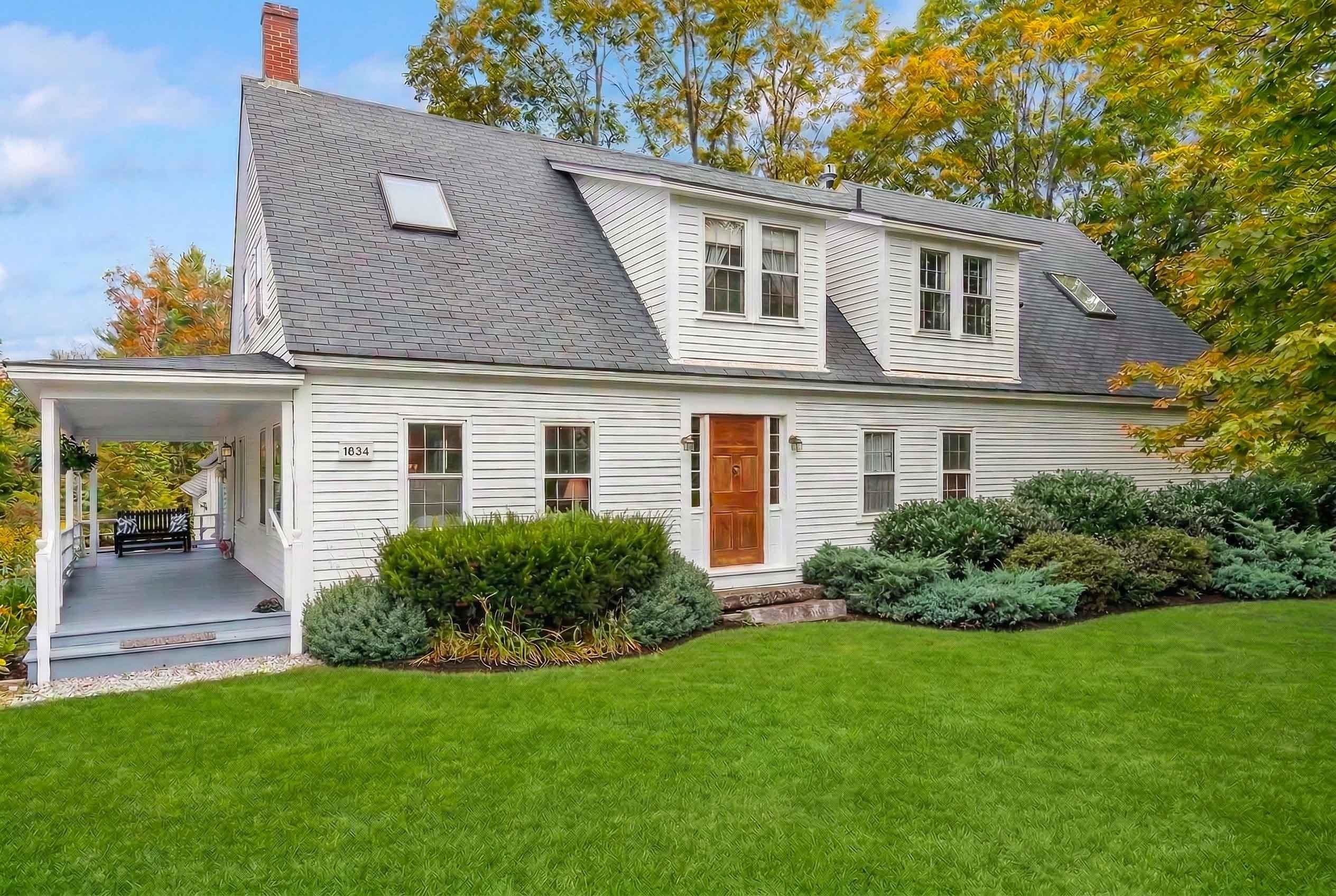 736 Pleasant Street
