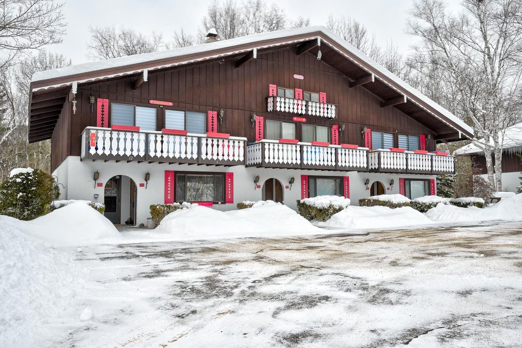 Photo of 46 Linderhof Golf Course Road #D4, Bartlett, NH 03812 (MLS # 5075256)