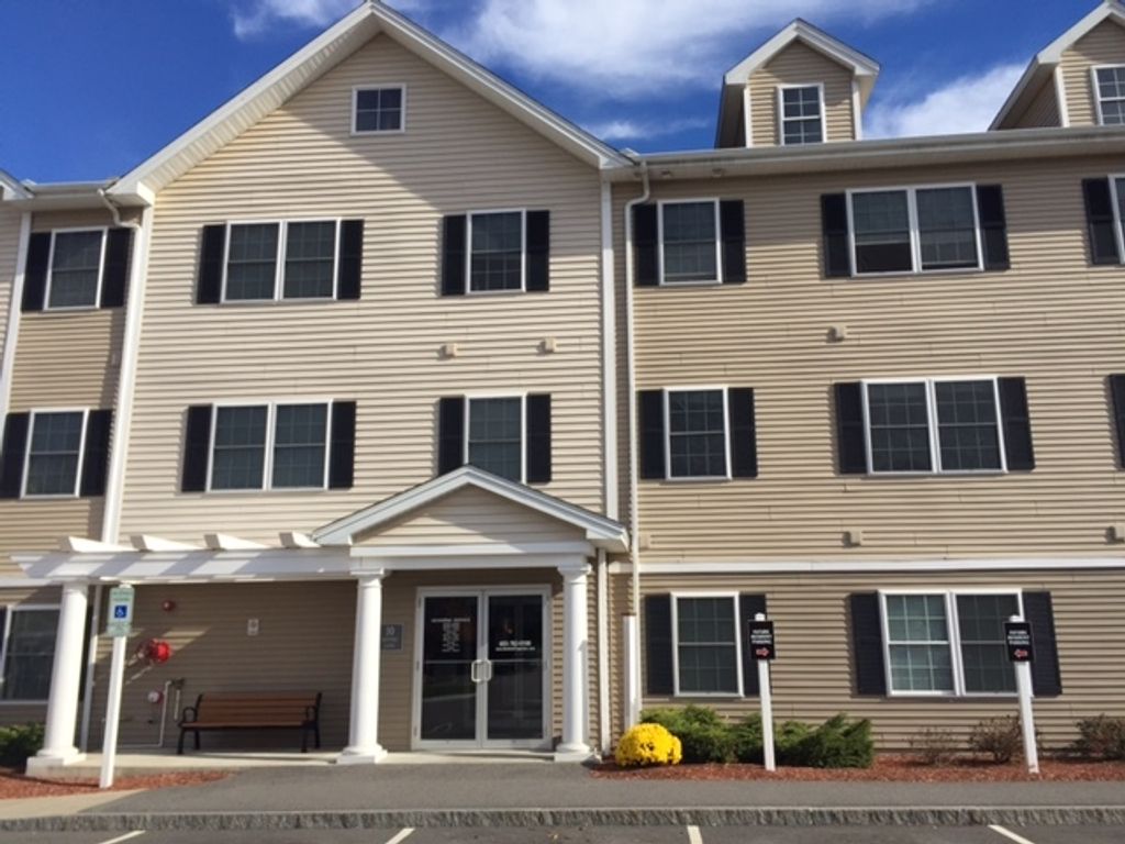 Photo of 100 Sentinel Court #107, Manchester, NH 03104 (MLS # 5078784)