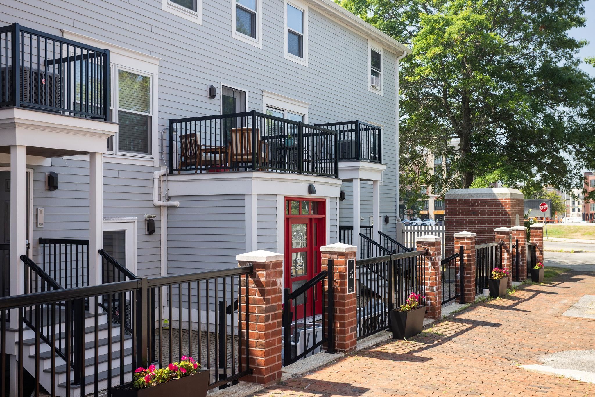 33 Deer Street 511