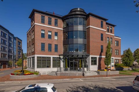 233 Vaughan Street 302 Portsmouth NH 03801