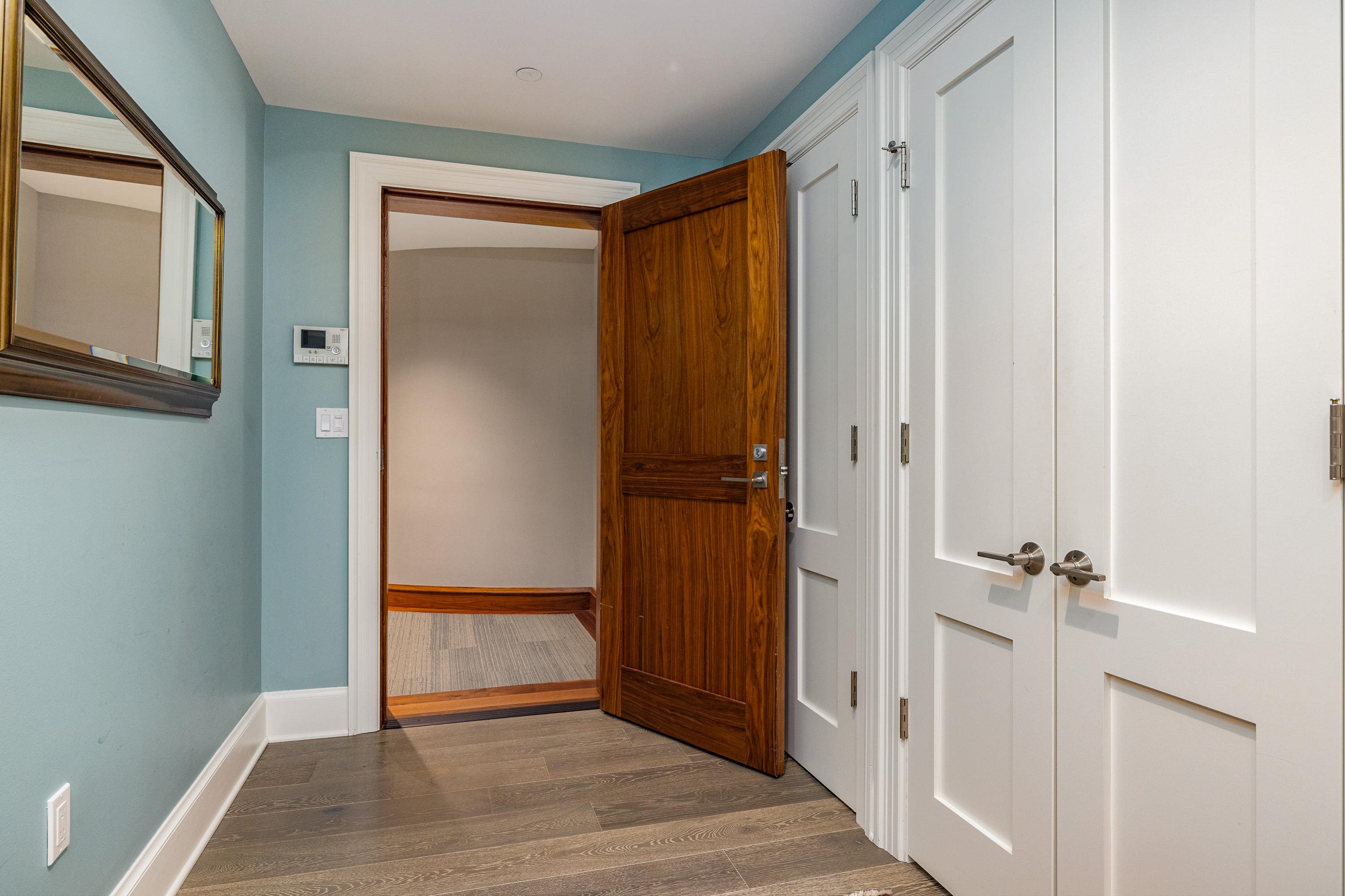 233 Vaughan Street 302