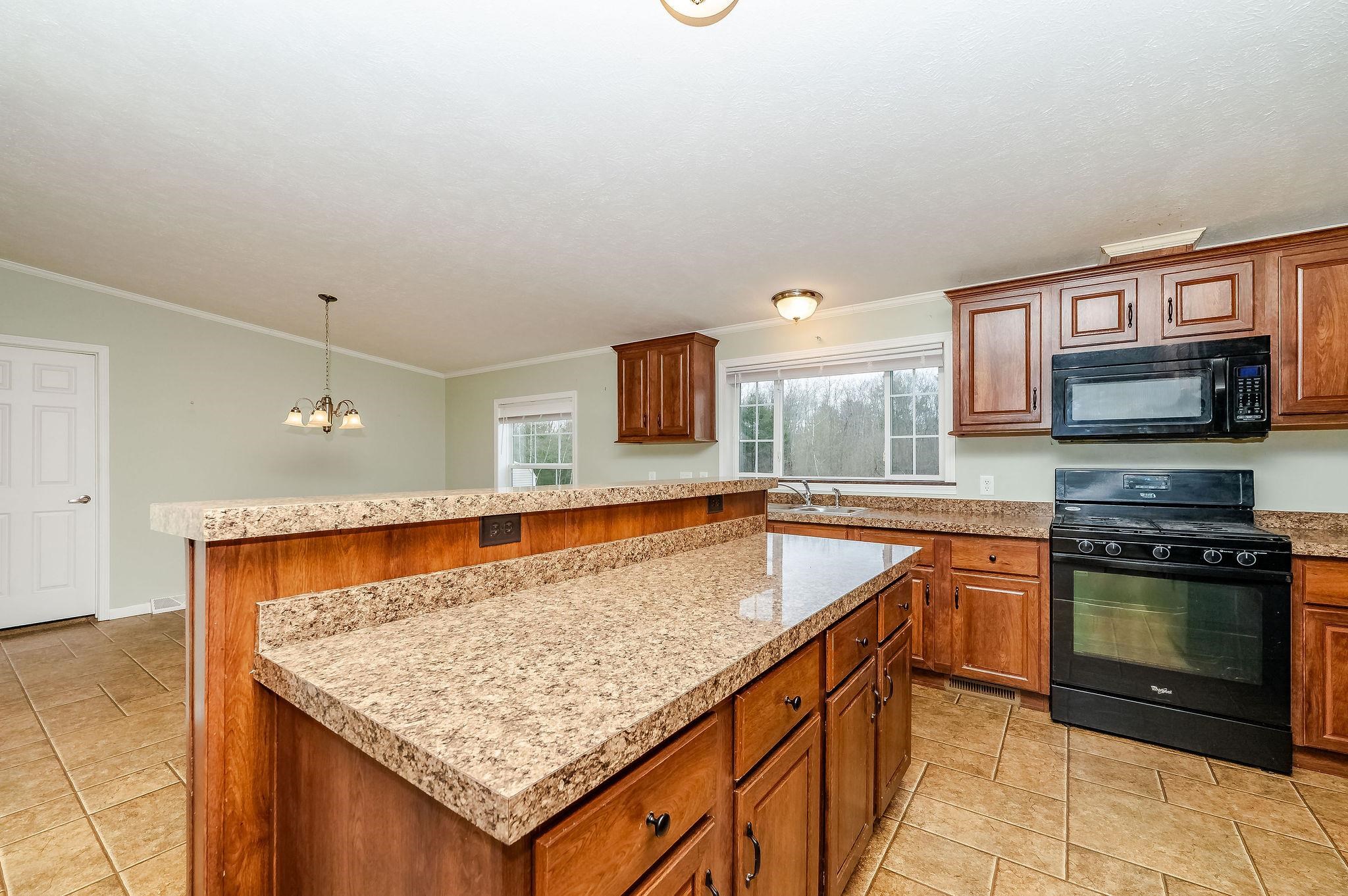 16 Edmund Meadow Lane