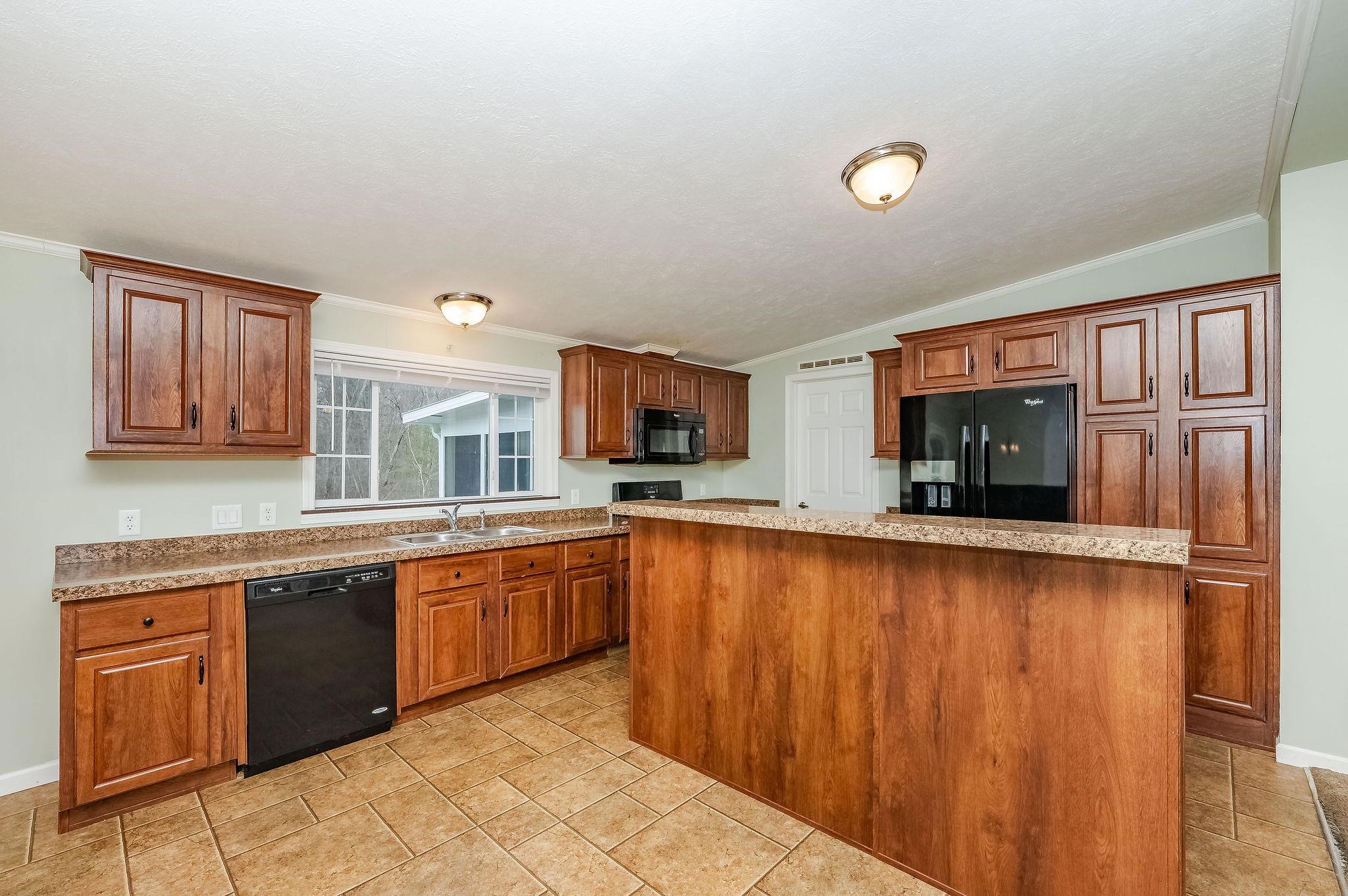 16 Edmund Meadow Lane