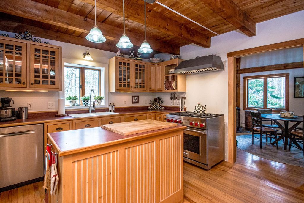 Photo of 47 Arndt Road, Ellsworth, NH 03223 (MLS # 5085232)