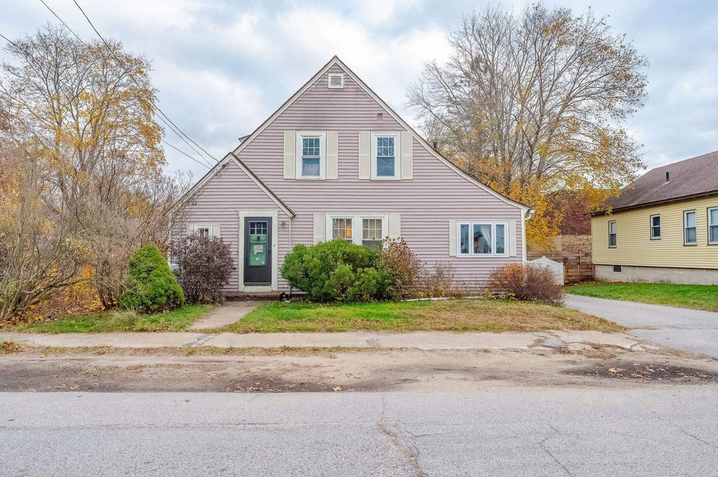 Photo of 15 Linden Street, Rochester, NH 03867 (MLS # 5069698)